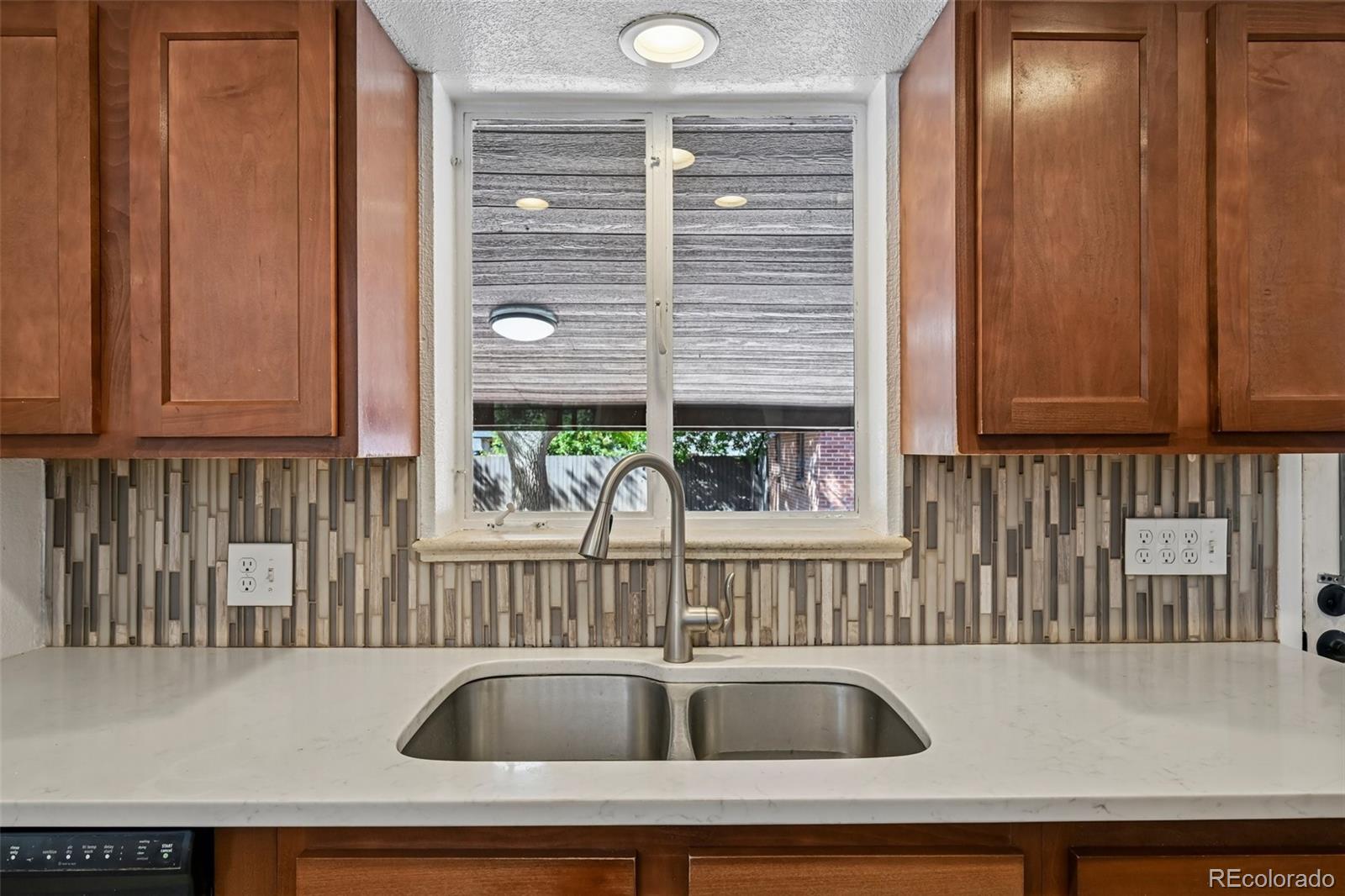 MLS Image #10 for 2261  oakland street,aurora, Colorado