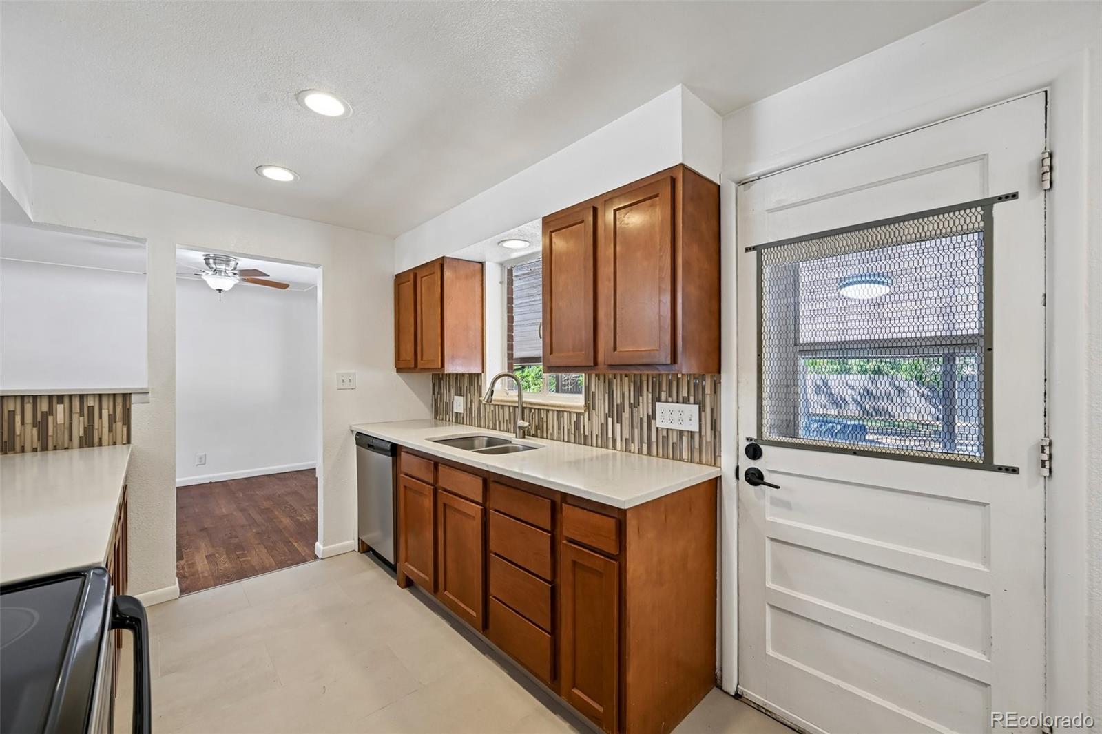 MLS Image #12 for 2261  oakland street,aurora, Colorado