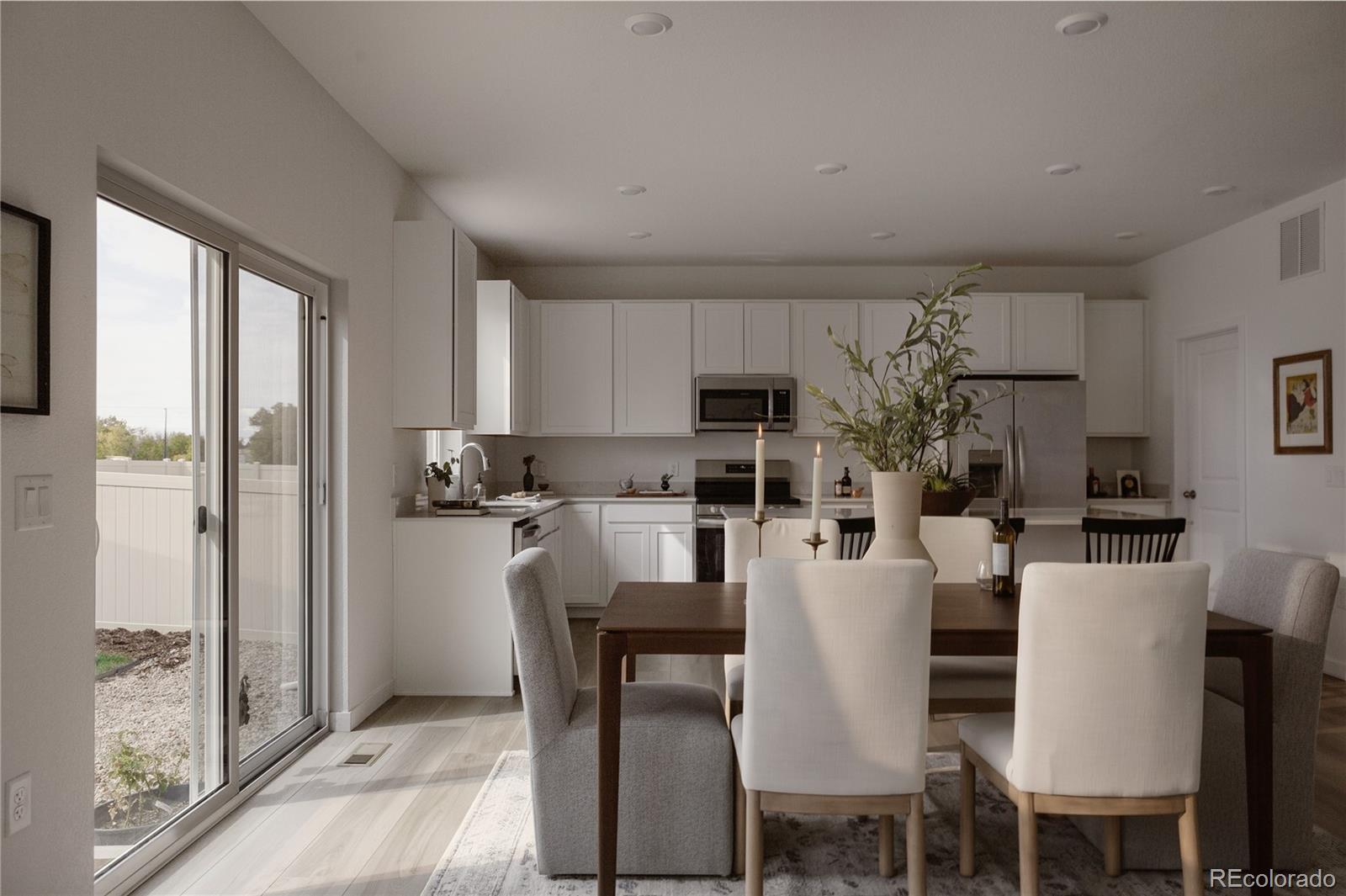MLS Image #12 for 21824 e 39th avenue,aurora, Colorado