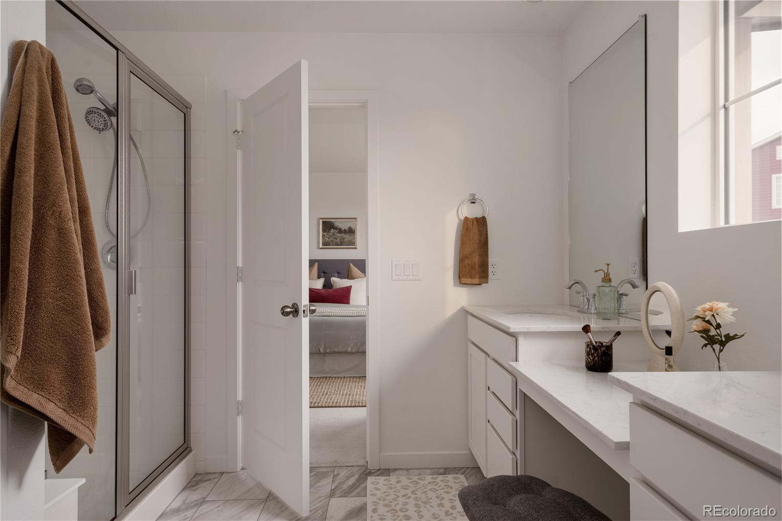 MLS Image #24 for 21824 e 39th avenue,aurora, Colorado