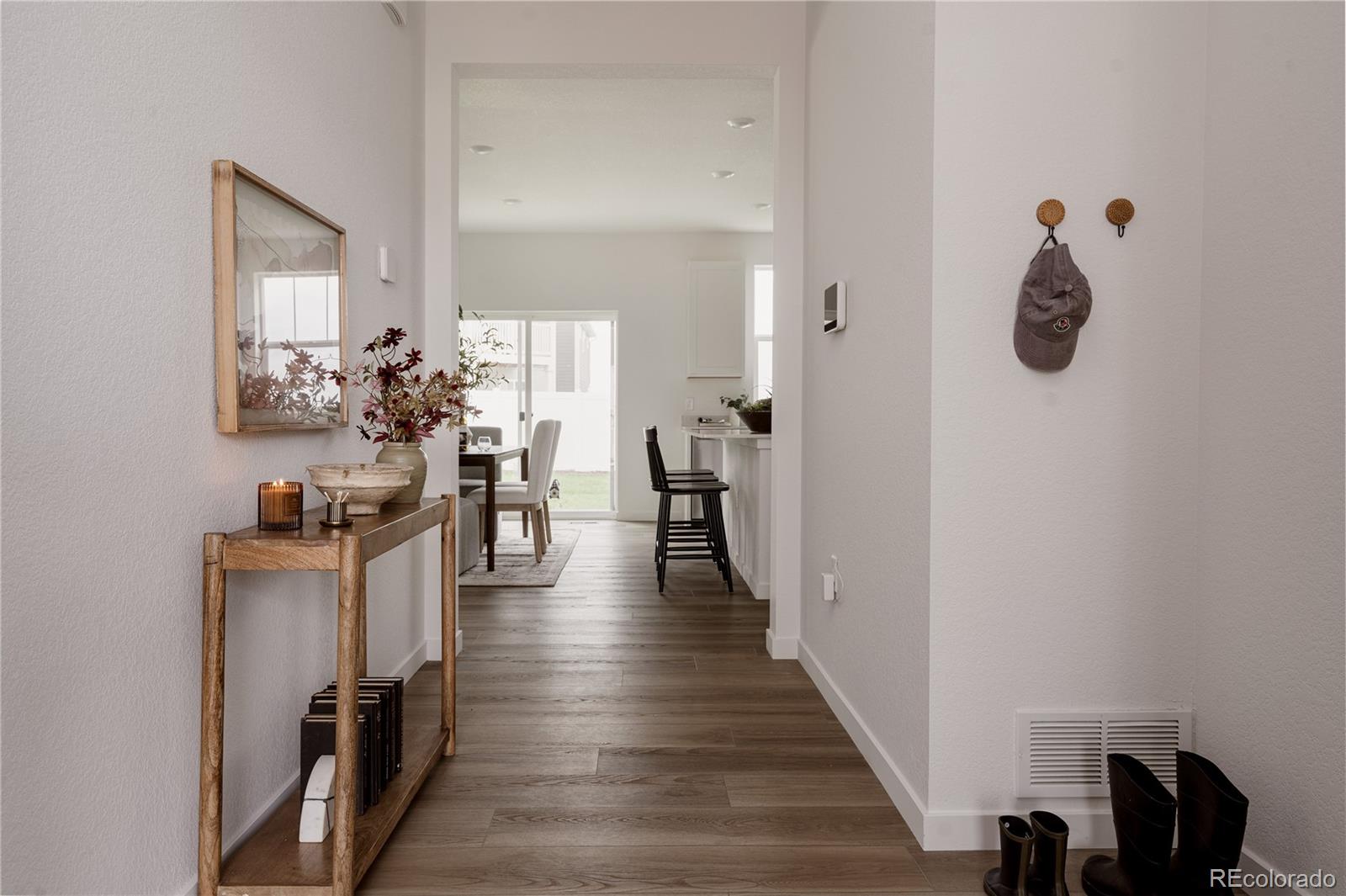 MLS Image #4 for 21824 e 39th avenue,aurora, Colorado