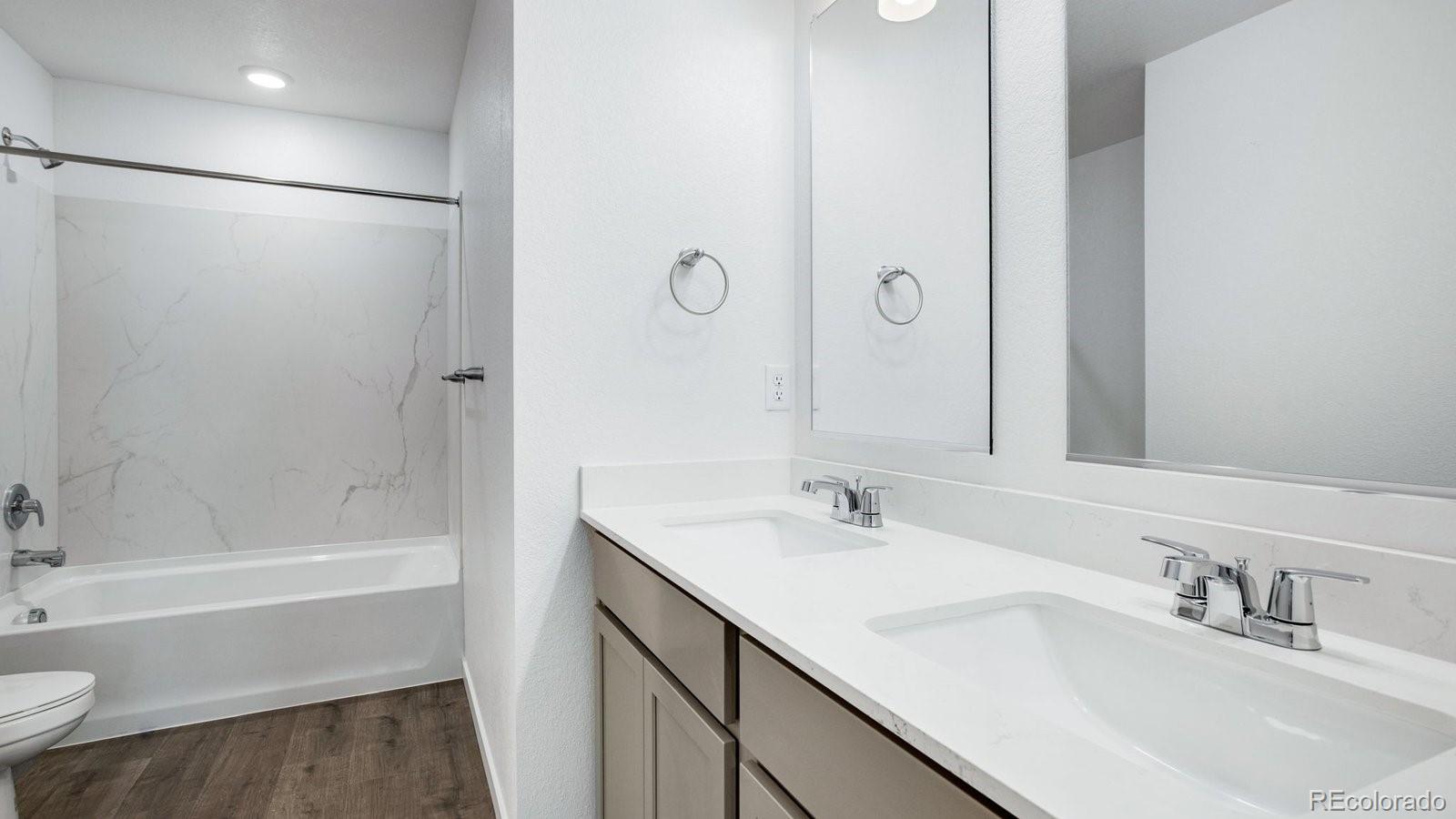 MLS Image #25 for 323 n bersshine street,watkins, Colorado