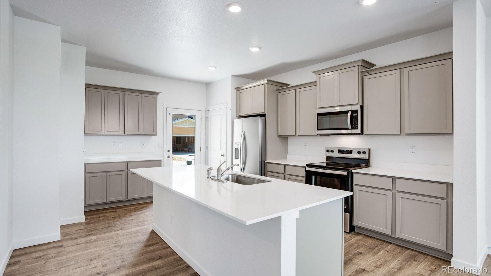 MLS Image #3 for 323 n bersshine street,watkins, Colorado