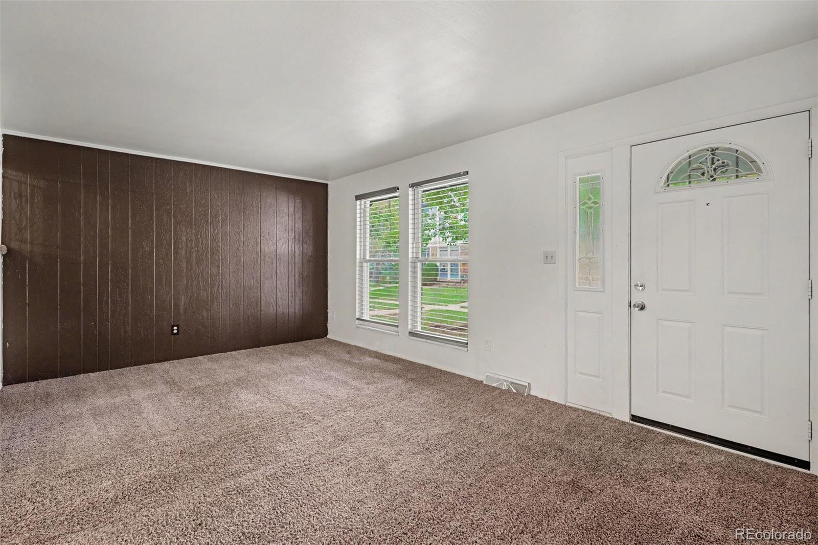 MLS Image #1 for 11819 e canal drive,aurora, Colorado