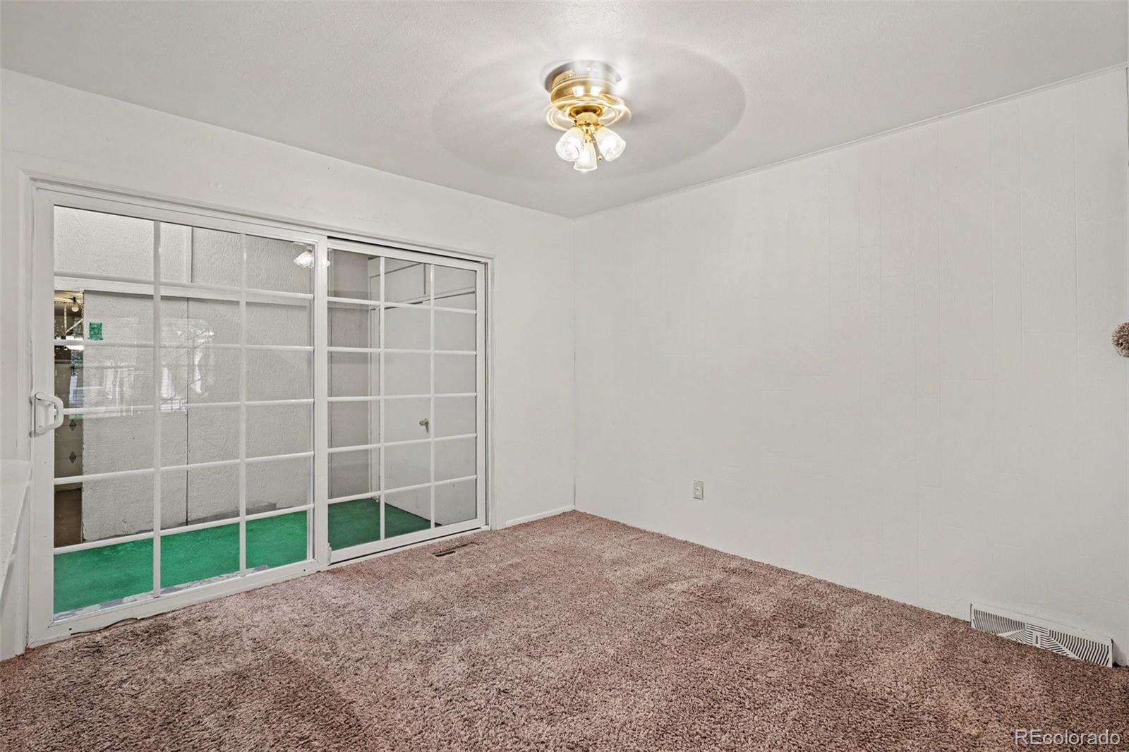 MLS Image #3 for 11819 e canal drive,aurora, Colorado