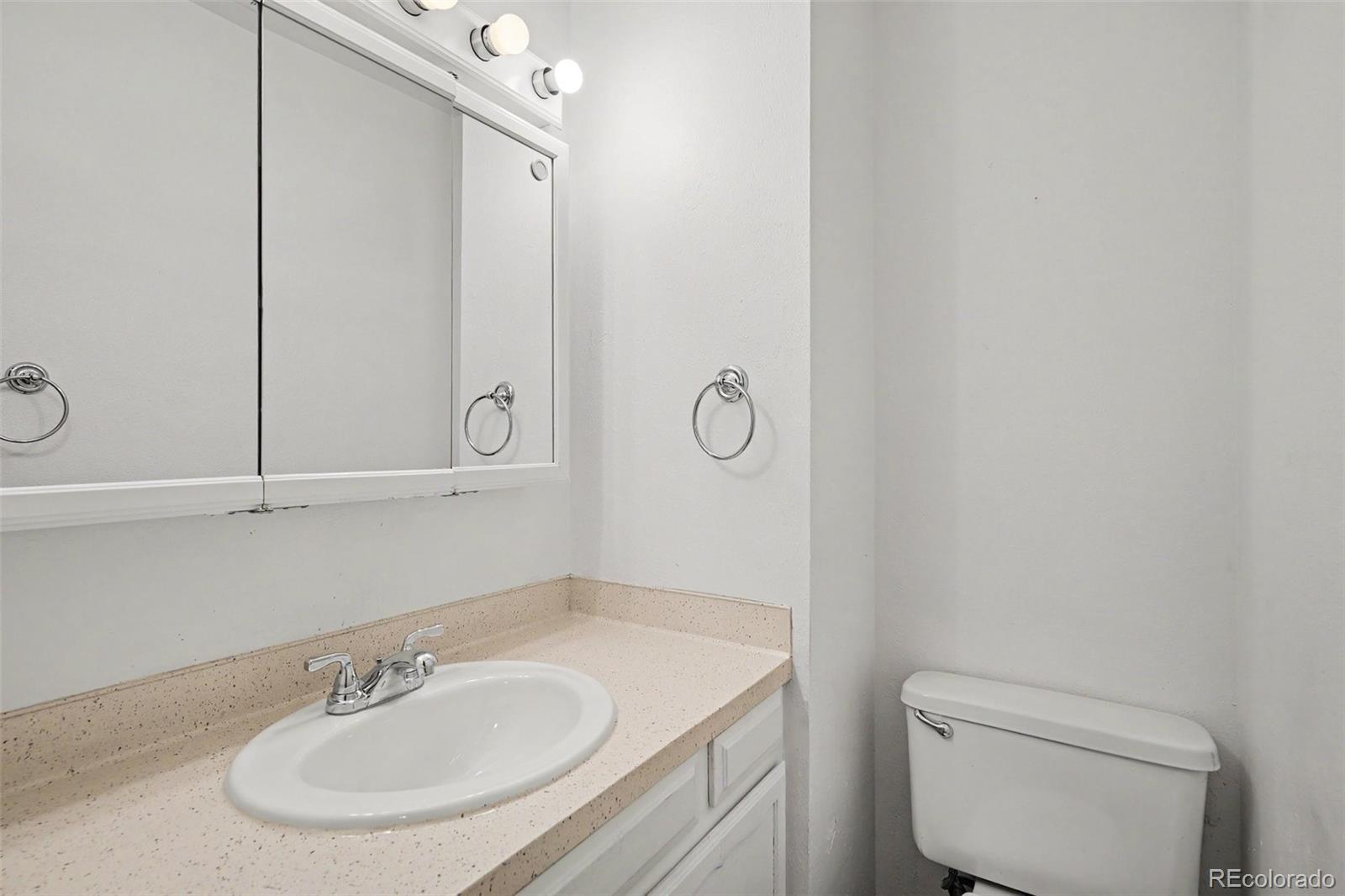 MLS Image #4 for 11819 e canal drive,aurora, Colorado