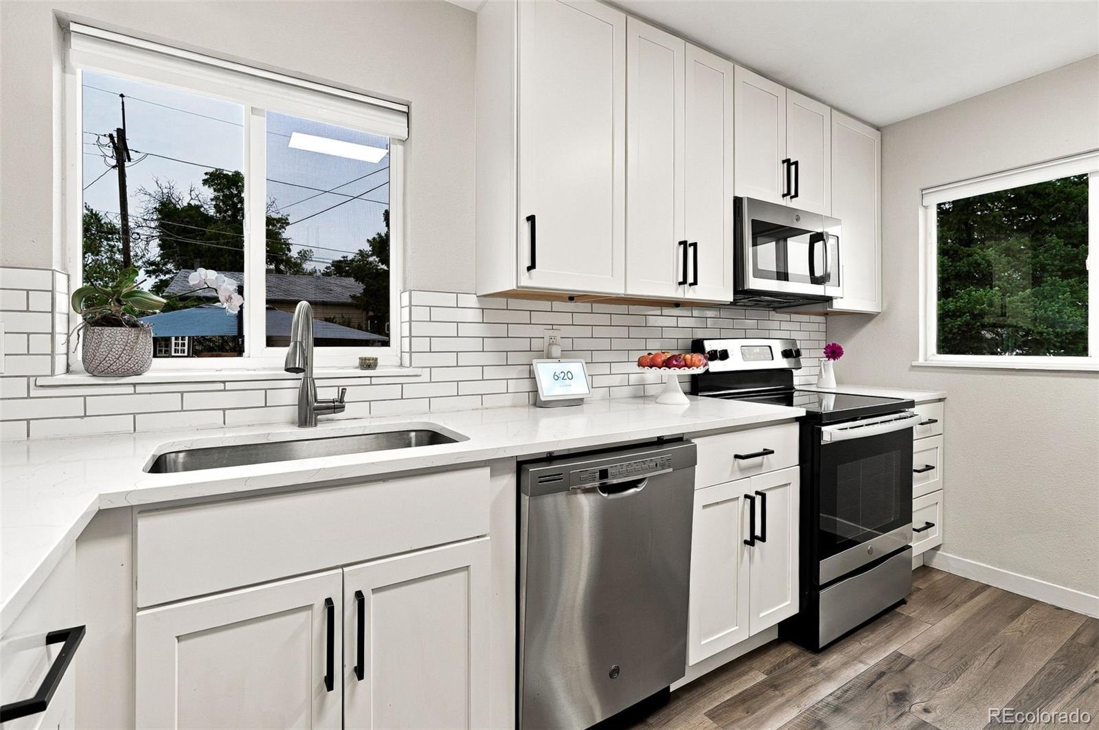 MLS Image #14 for 1444 s bryant street,denver, Colorado