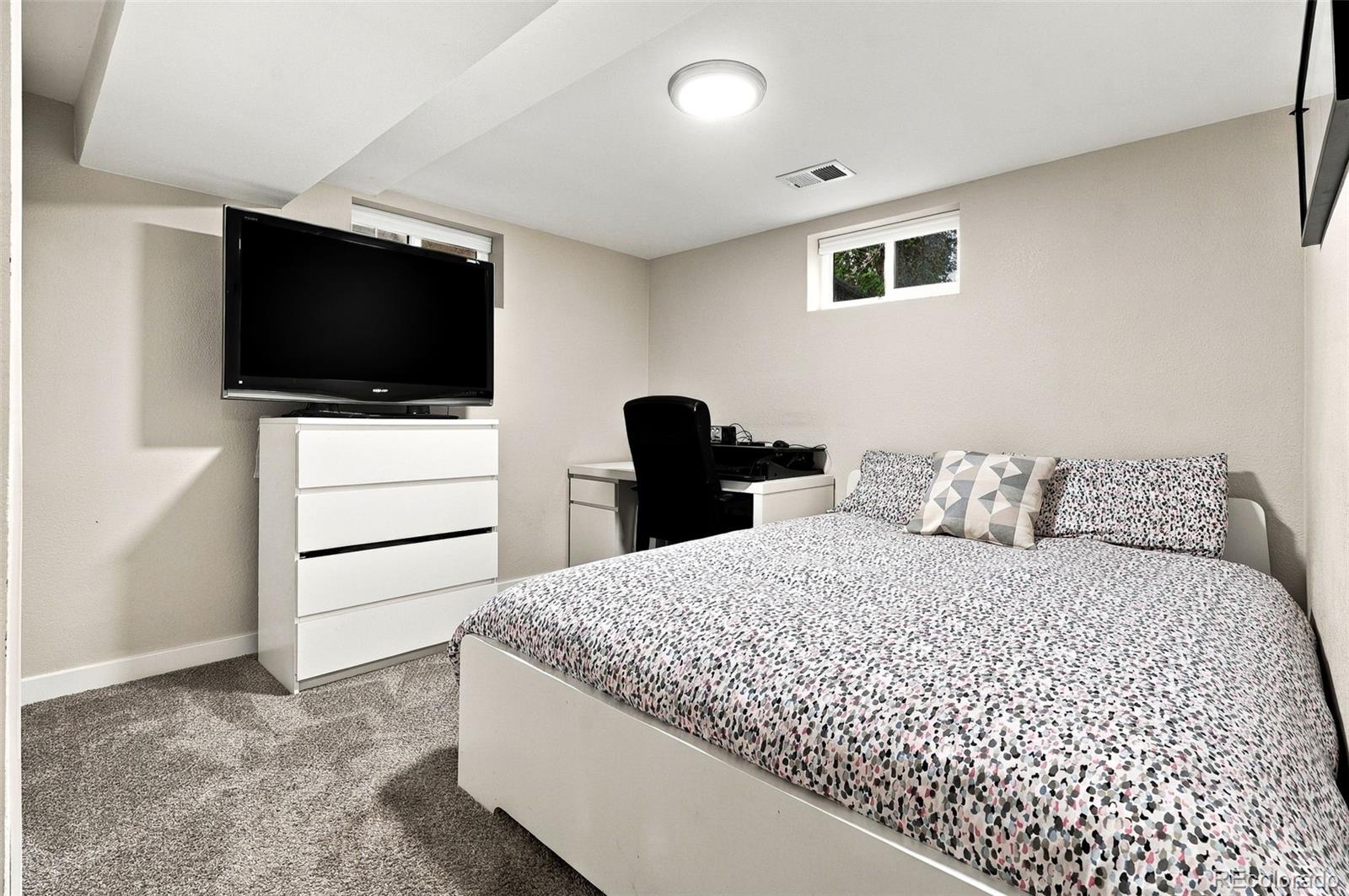MLS Image #28 for 1444 s bryant street,denver, Colorado