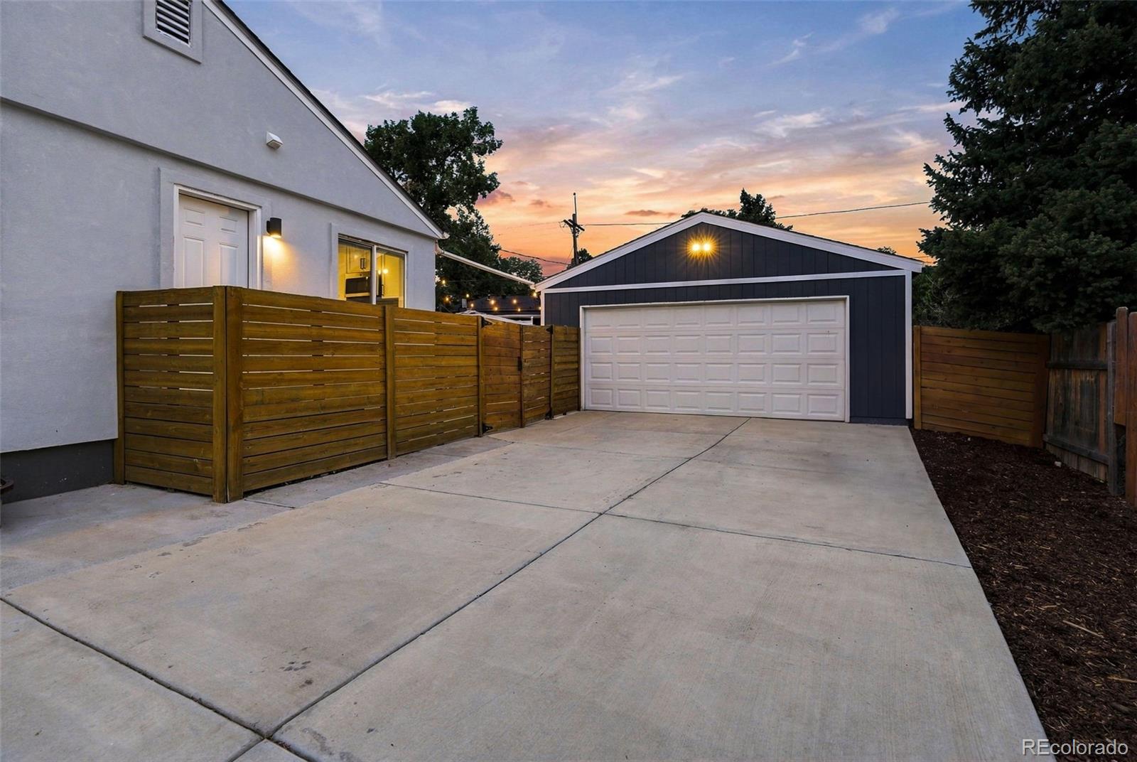 MLS Image #41 for 1444 s bryant street,denver, Colorado