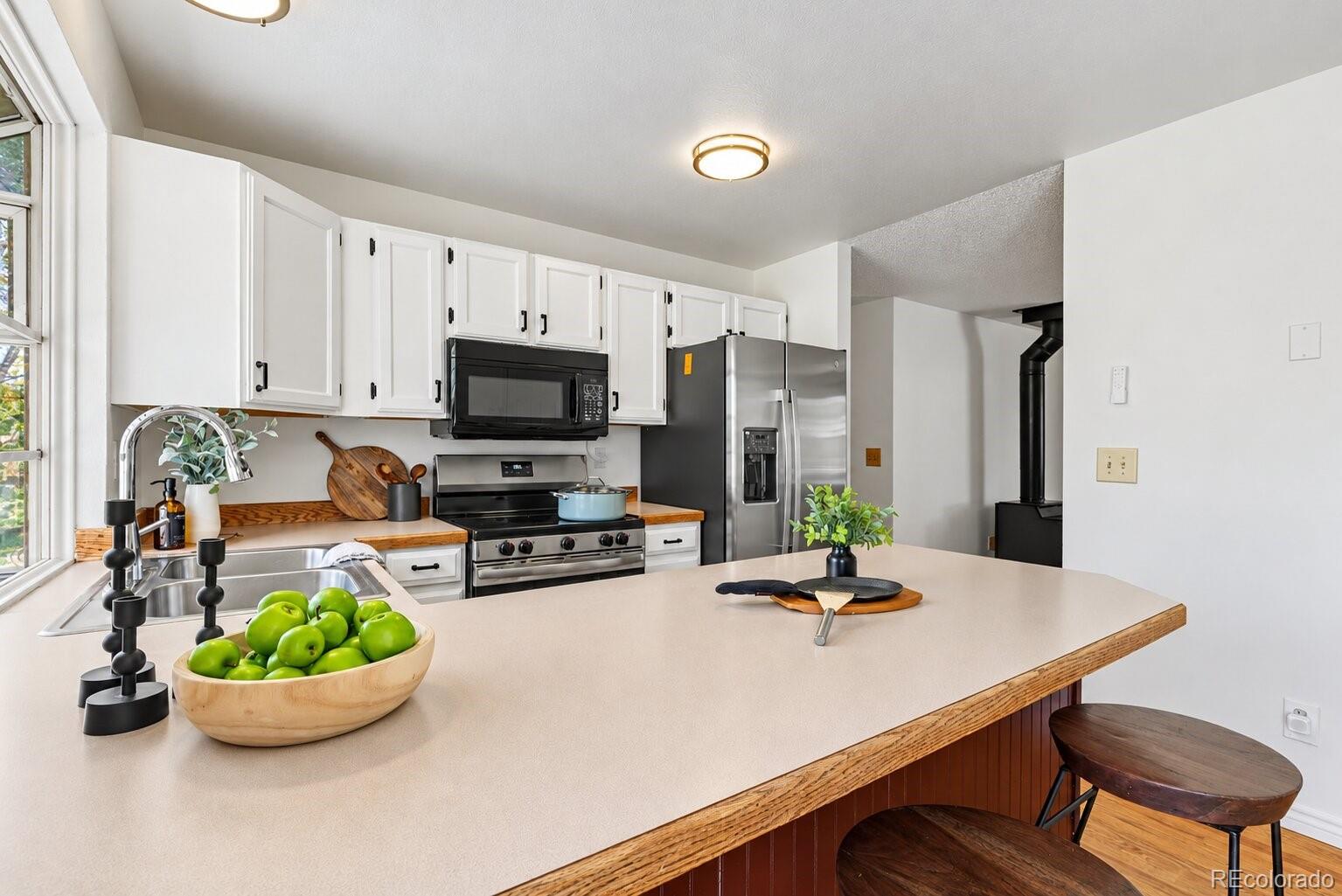 MLS Image #4 for 11522  birch street,thornton, Colorado