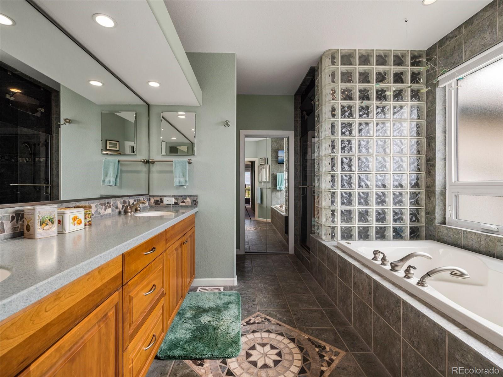 MLS Image #28 for 3903  augusta lane,pueblo, Colorado