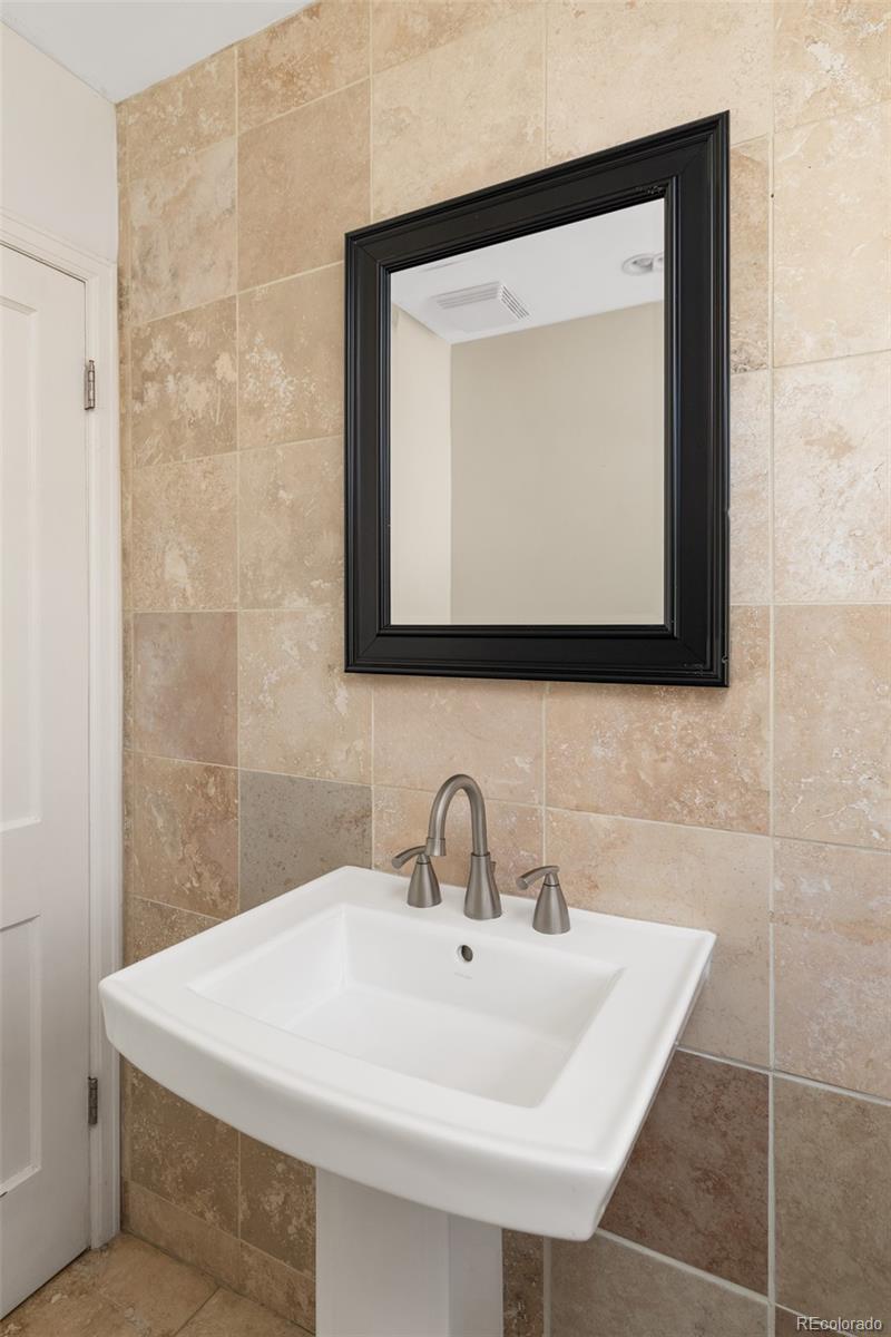 MLS Image #15 for 4870 e 18th avenue,denver, Colorado