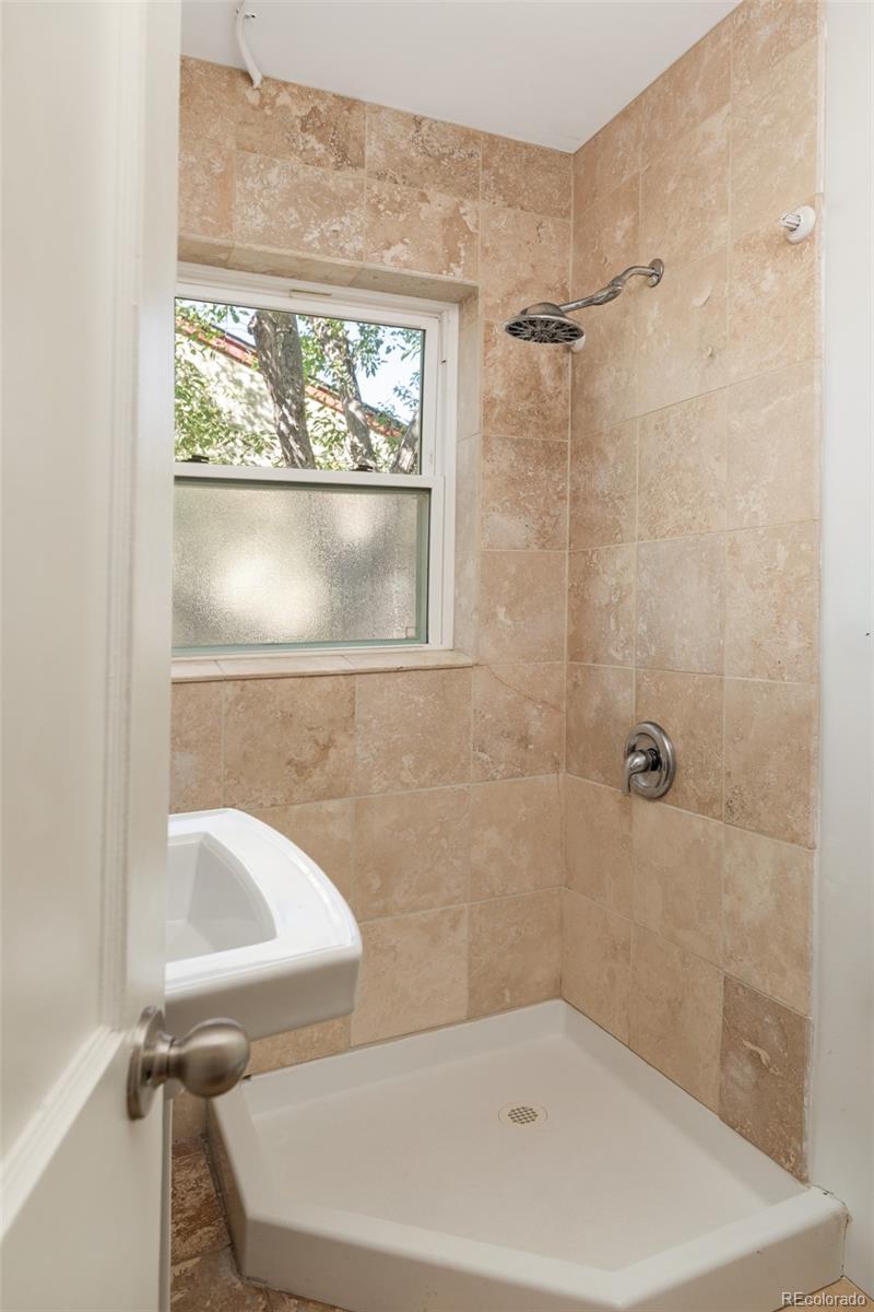 MLS Image #16 for 4870 e 18th avenue,denver, Colorado