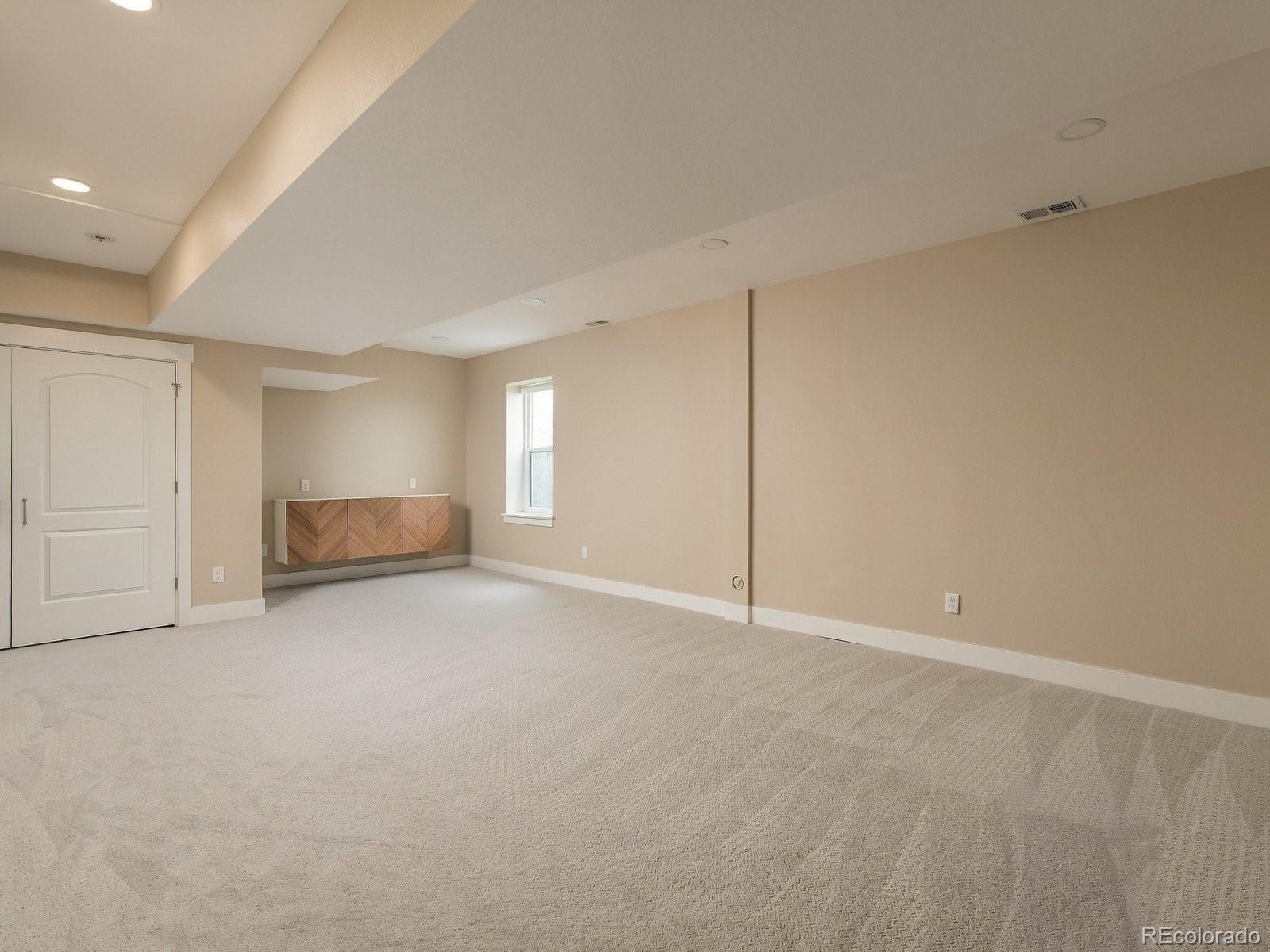 MLS Image #27 for 2861  lima street,denver, Colorado