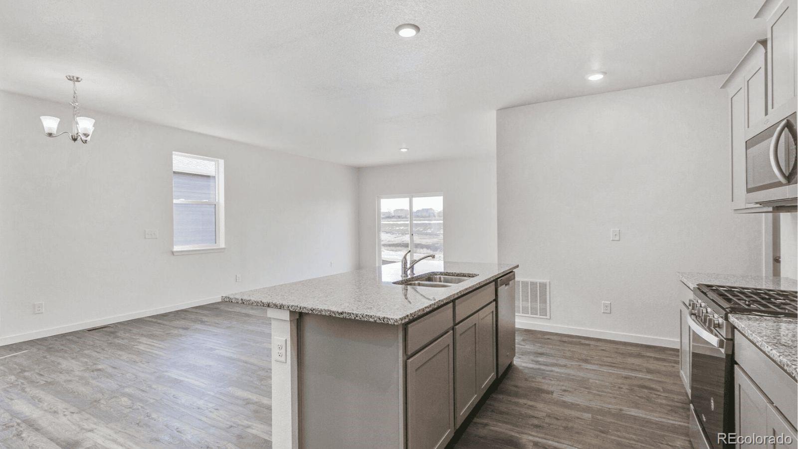 MLS Image #4 for 394 n allium street,watkins, Colorado