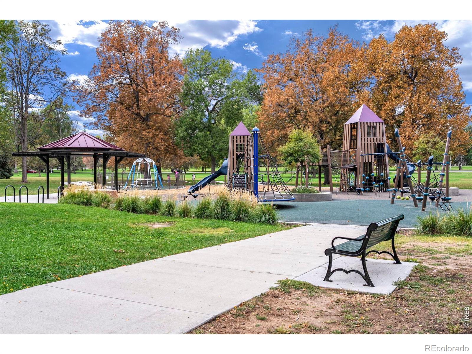 MLS Image #29 for 1876  race street,denver, Colorado