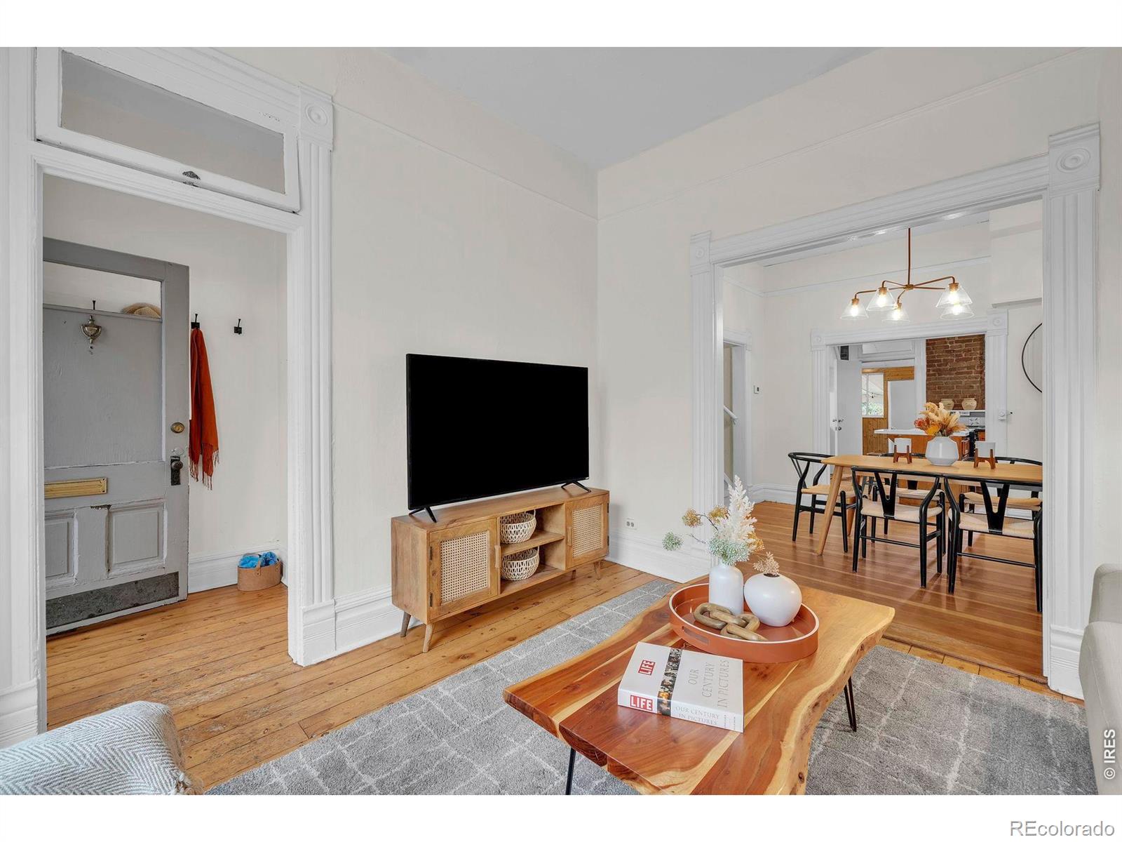 MLS Image #4 for 1876  race street,denver, Colorado