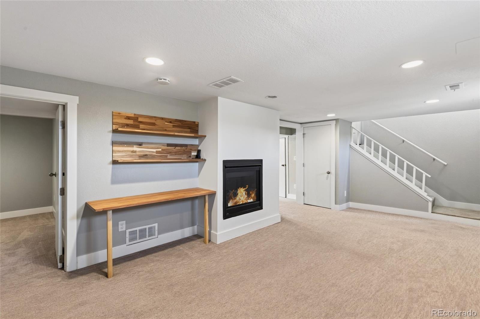 MLS Image #17 for 5195 n raleigh street,denver, Colorado