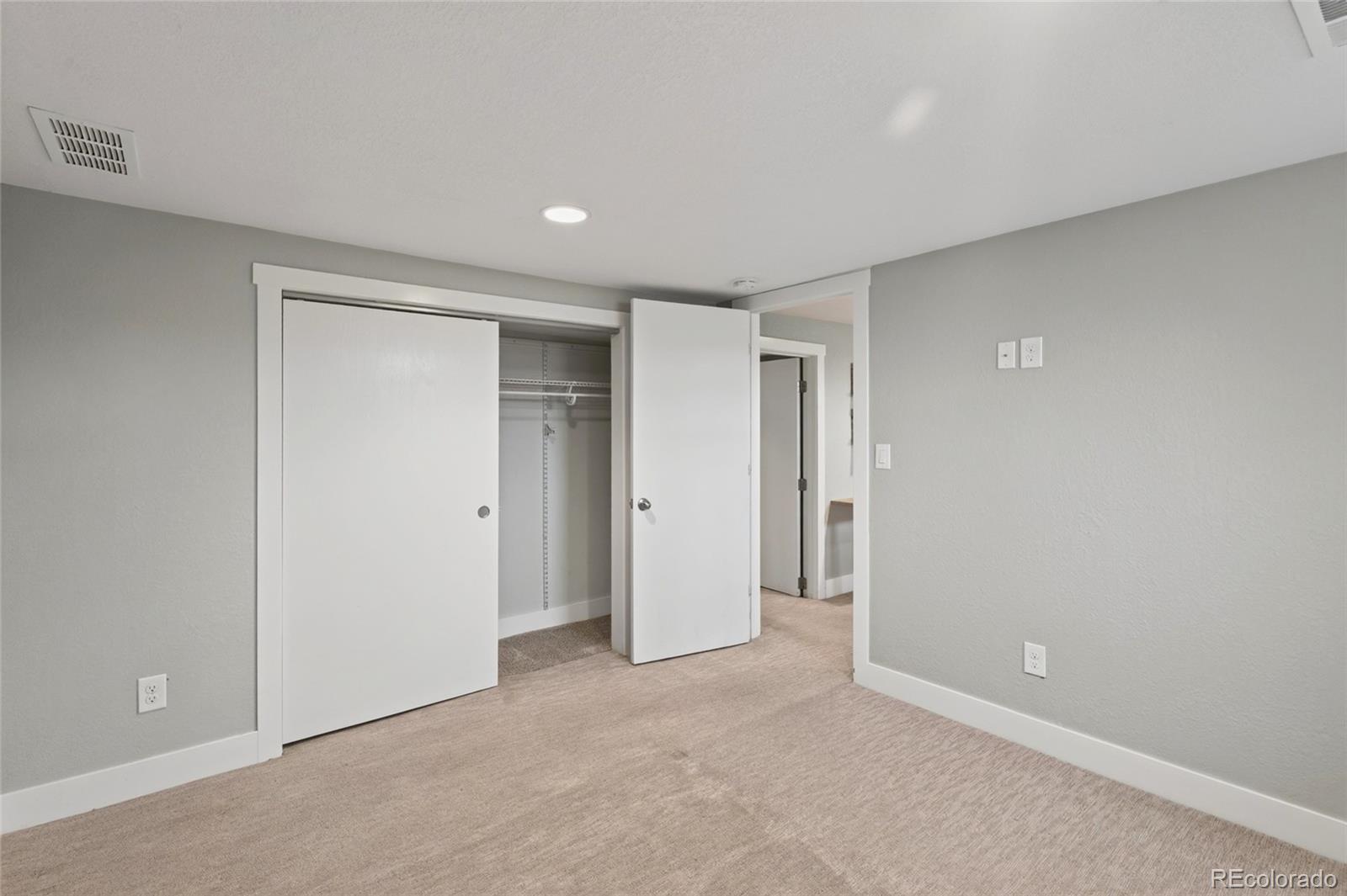 MLS Image #24 for 5195 n raleigh street,denver, Colorado