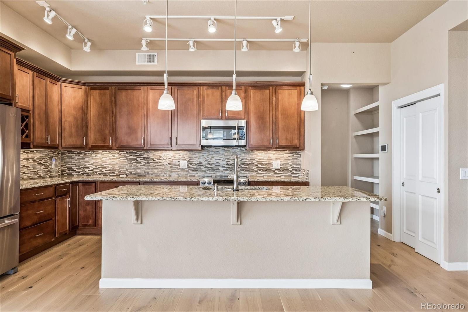 MLS Image #9 for 7820  inverness boulevard 312,englewood, Colorado