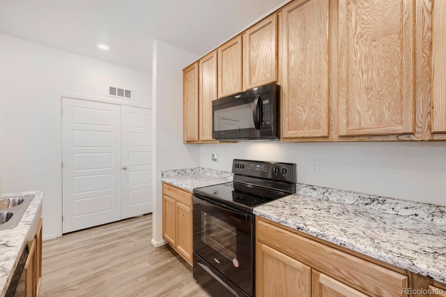 MLS Image #11 for 17809 e 103rd avenue,commerce city, Colorado