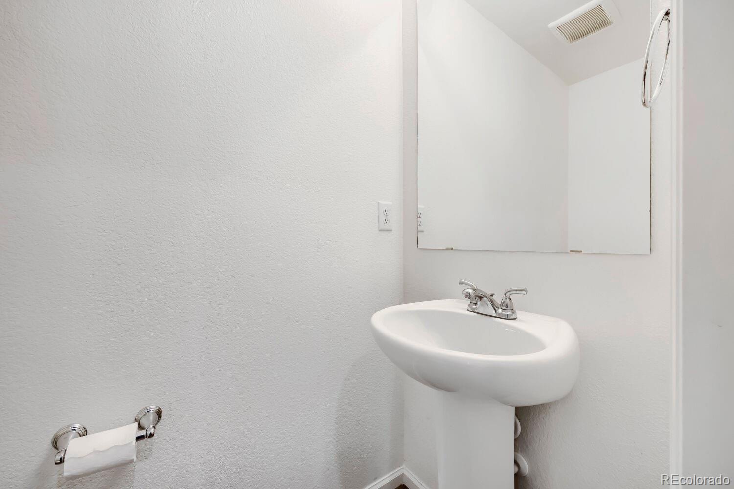 MLS Image #13 for 17809 e 103rd avenue,commerce city, Colorado