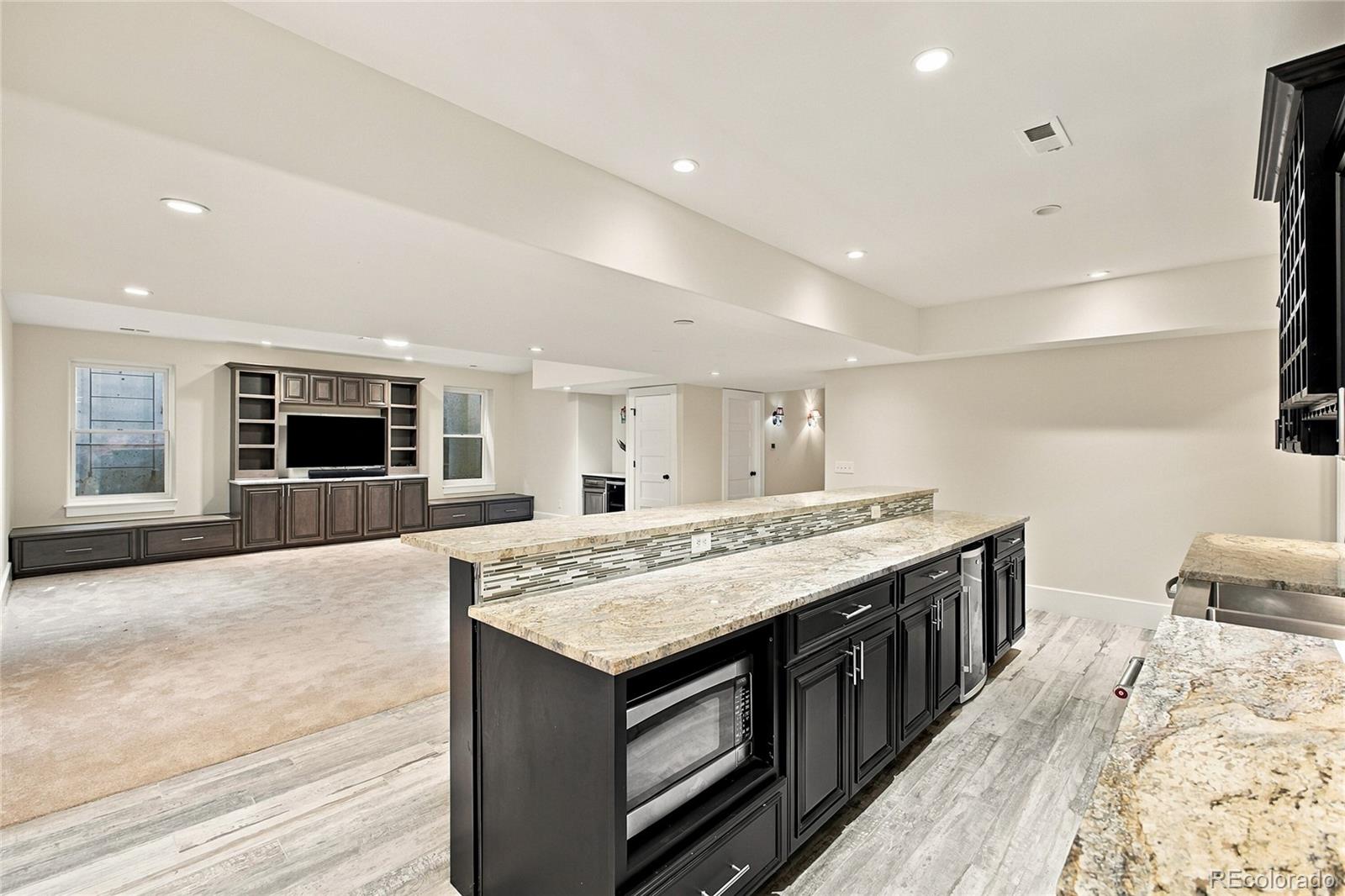 MLS Image #30 for 2454 s columbine street,denver, Colorado
