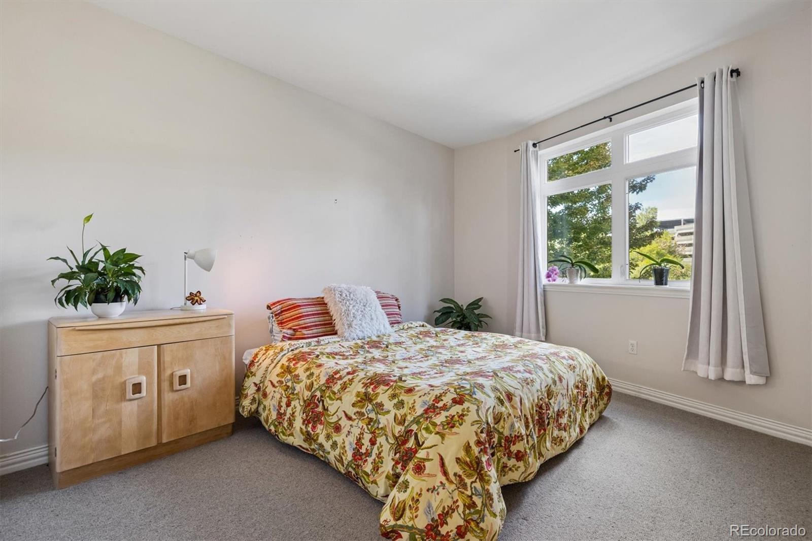 MLS Image #10 for 2700 e cherry creek south drive,denver, Colorado