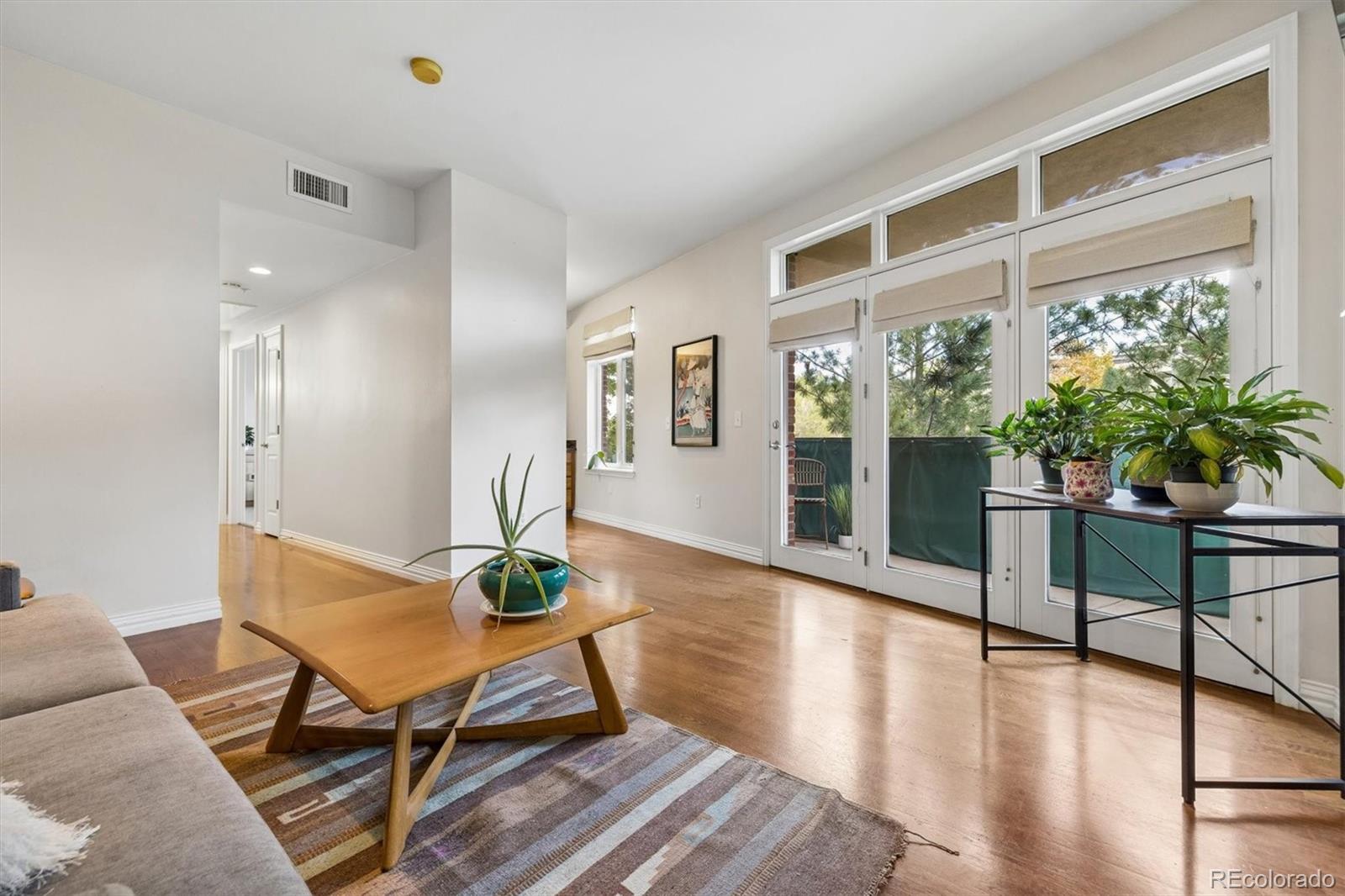 MLS Image #6 for 2700 e cherry creek south drive,denver, Colorado