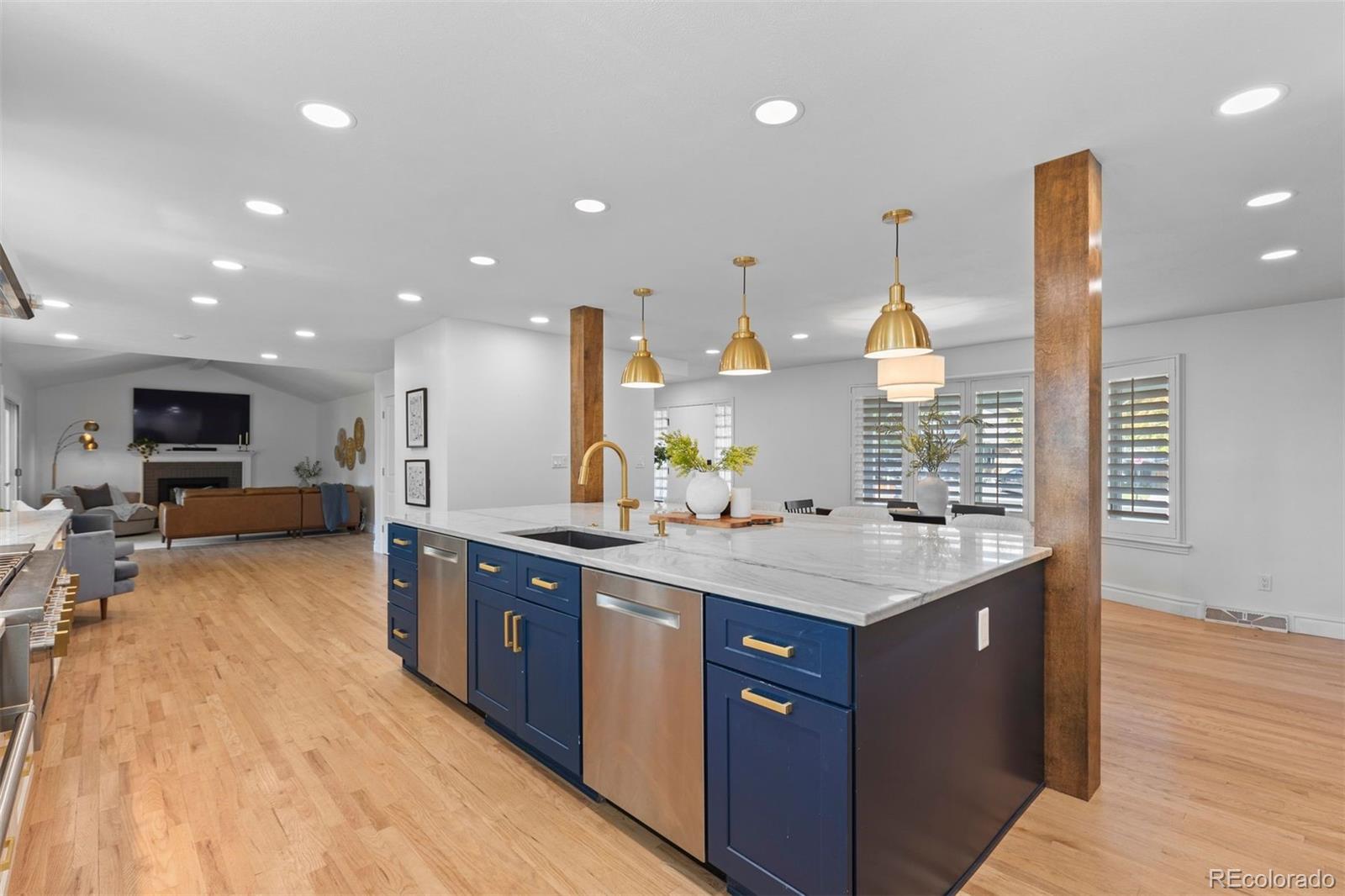 MLS Image #4 for 4424 e maplewood avenue,centennial, Colorado