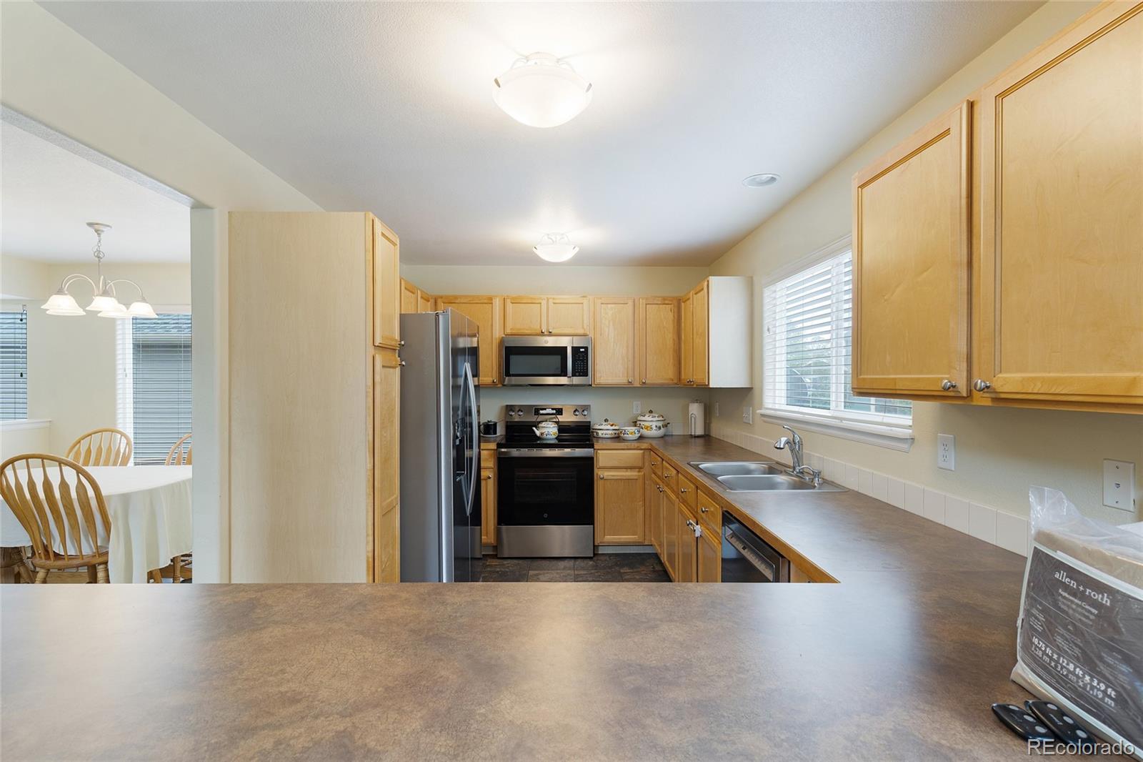 MLS Image #12 for 2028  jade avenue,lochbuie, Colorado