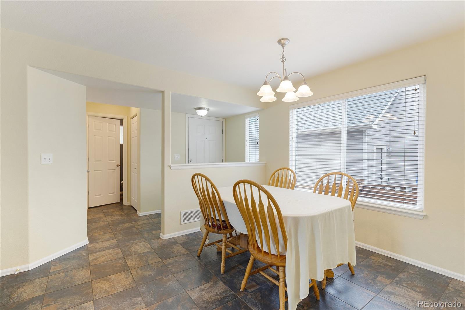 MLS Image #9 for 2028  jade avenue,lochbuie, Colorado