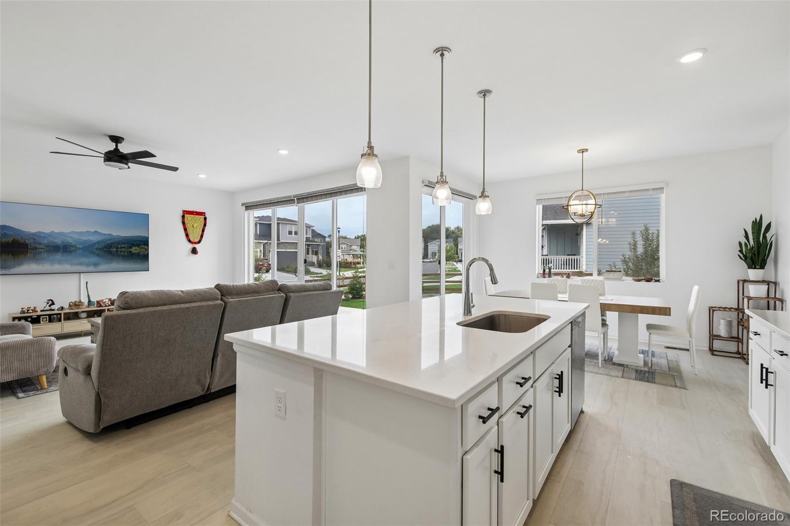 MLS Image #11 for 61  acorn creek court,longmont, Colorado