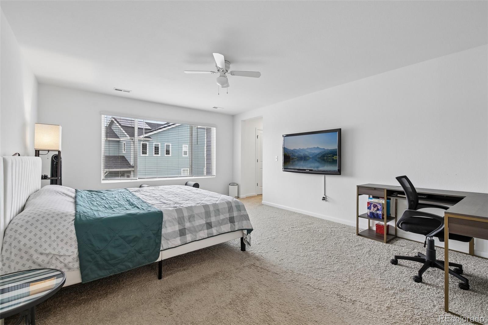 MLS Image #18 for 61  acorn creek court,longmont, Colorado