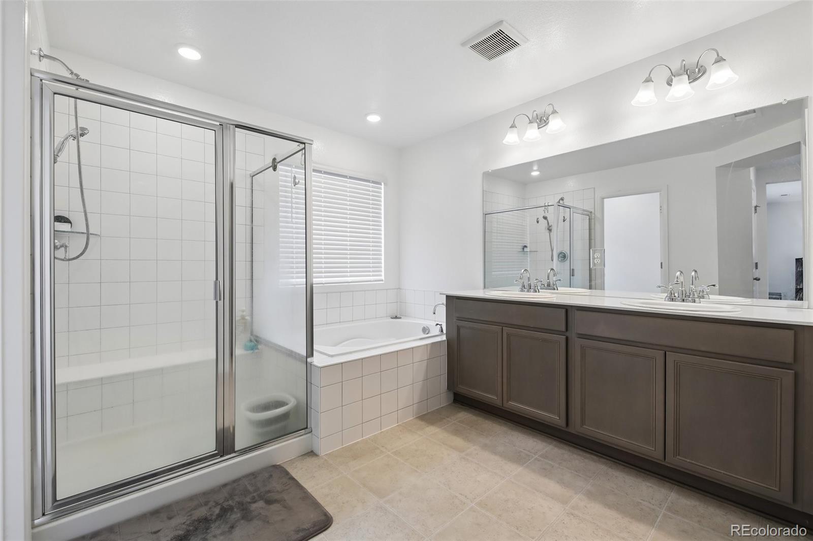 MLS Image #20 for 61  acorn creek court,longmont, Colorado