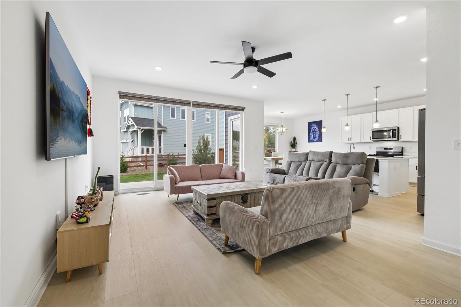 MLS Image #3 for 61  acorn creek court,longmont, Colorado