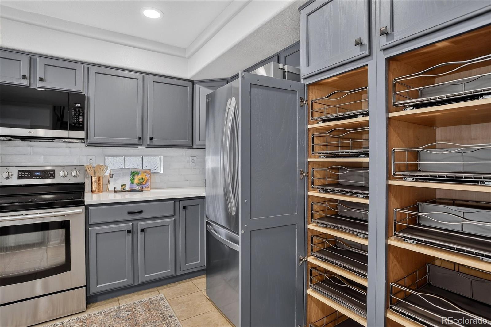 MLS Image #12 for 4858  waldenwood place,highlands ranch, Colorado