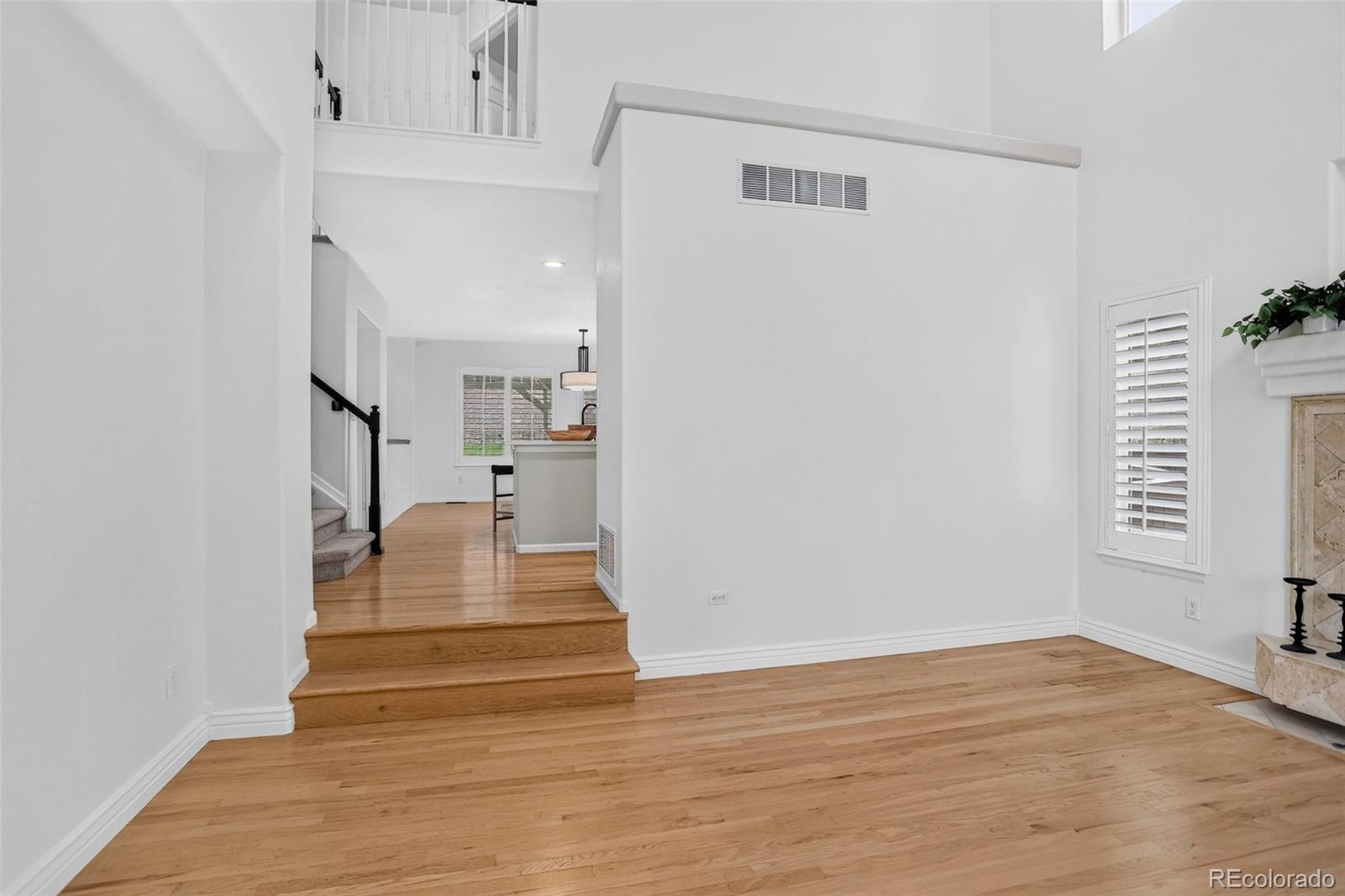 MLS Image #5 for 4858  waldenwood place,highlands ranch, Colorado