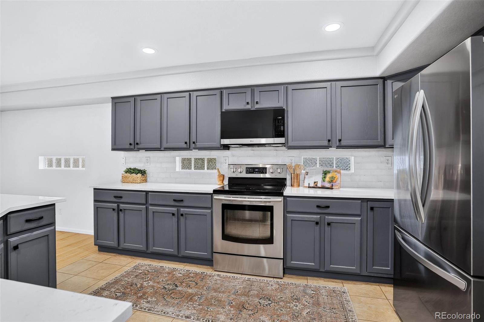 MLS Image #9 for 4858  waldenwood place,highlands ranch, Colorado