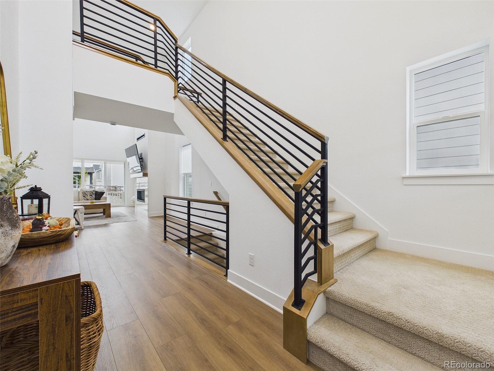 MLS Image #4 for 425  welded tuff trail,castle rock, Colorado