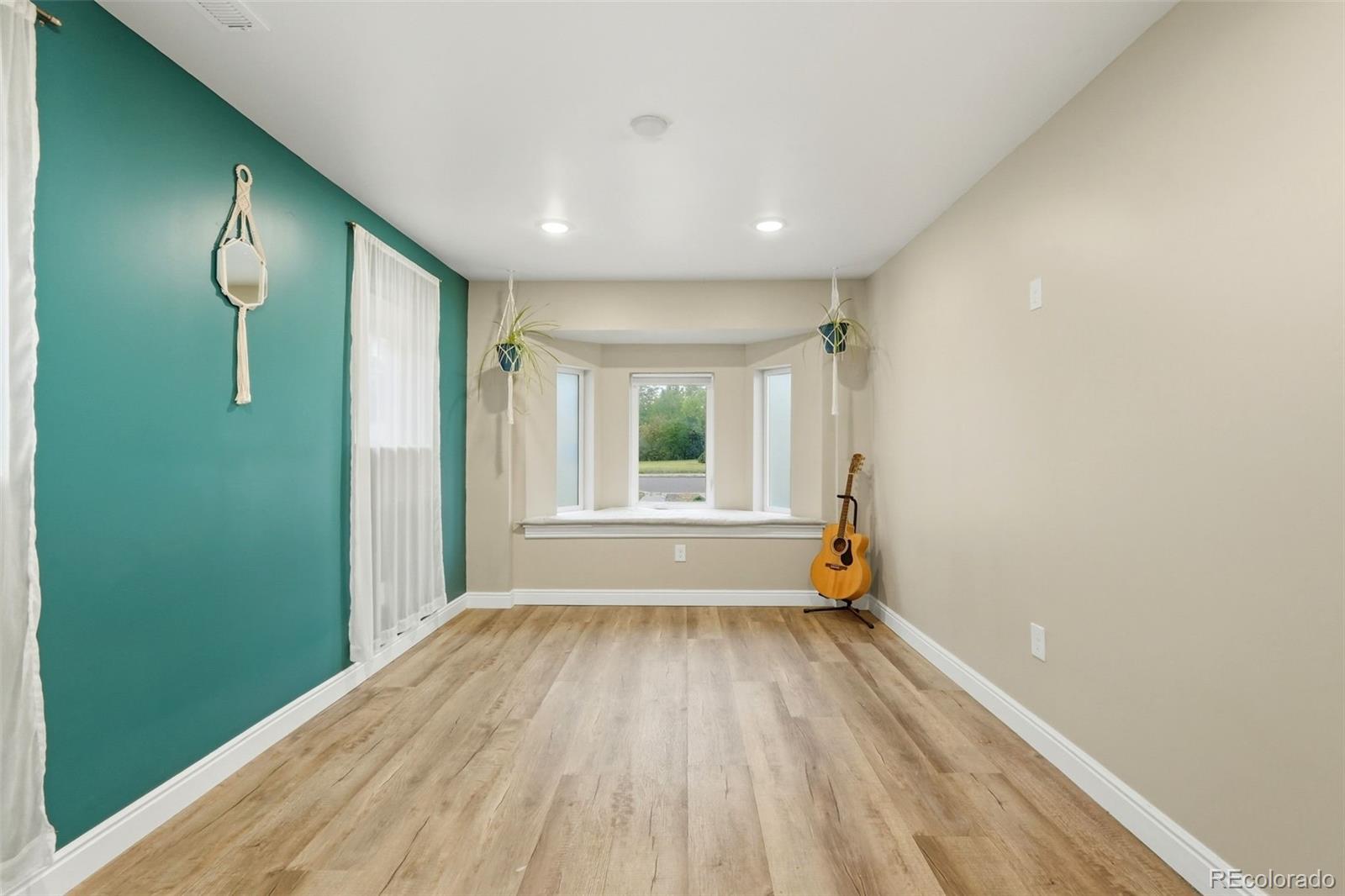 MLS Image #19 for 3235 e 29th avenue,denver, Colorado