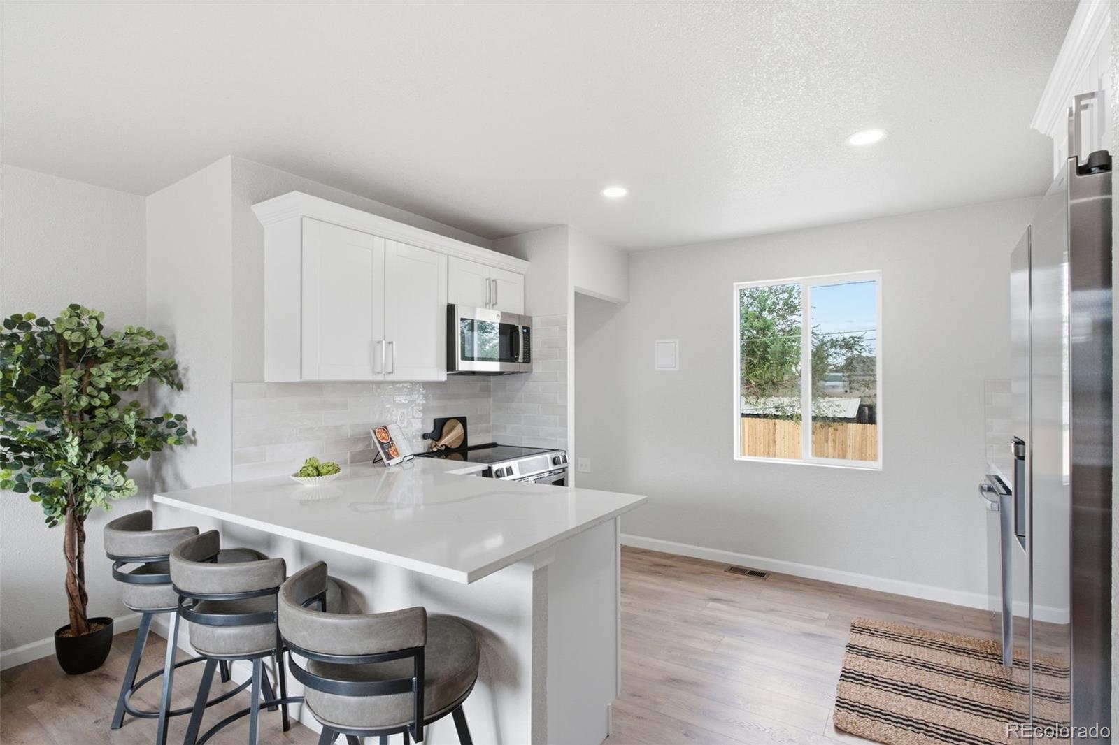 MLS Image #6 for 6621 e 79th avenue,commerce city, Colorado