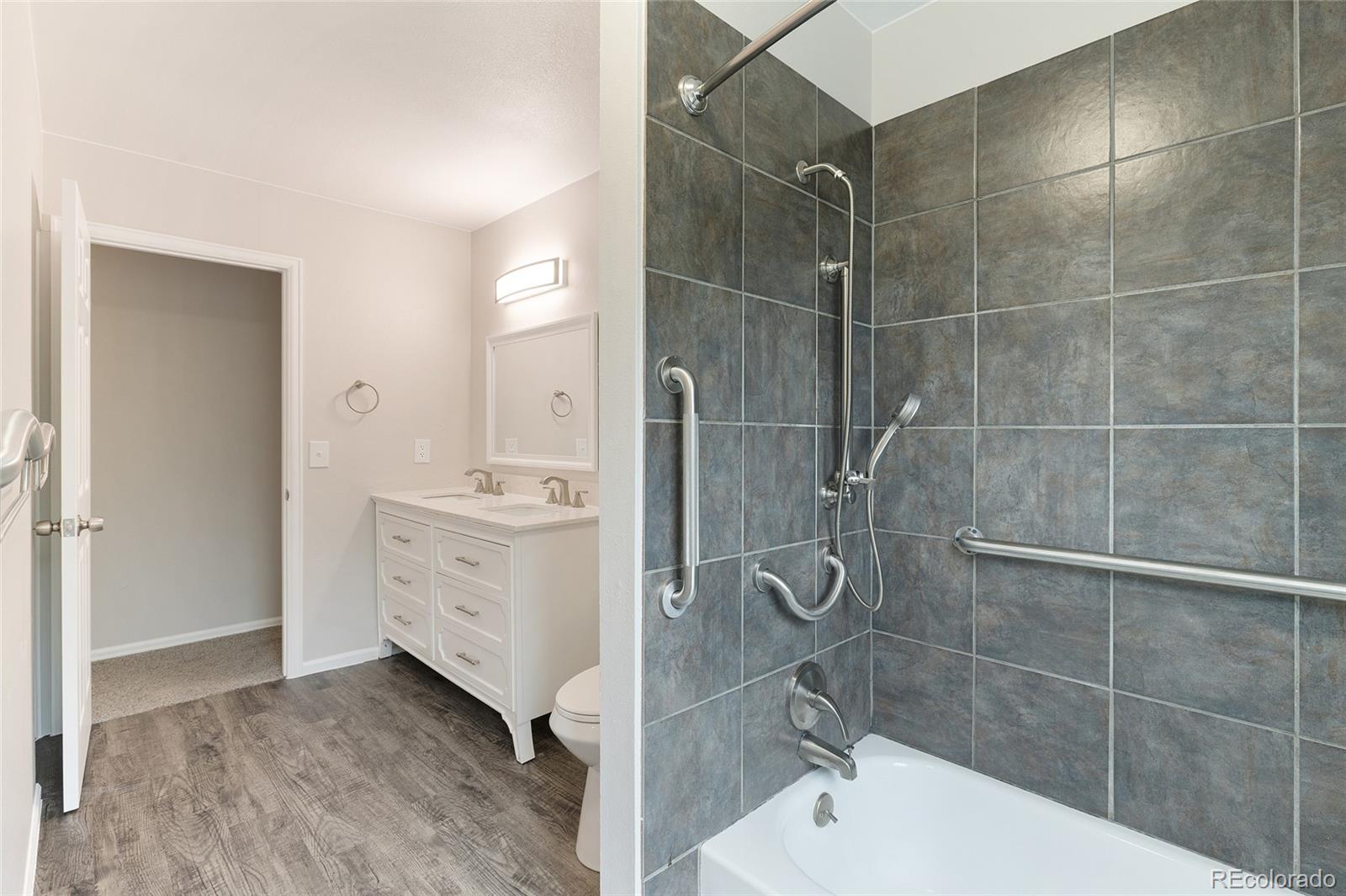 MLS Image #11 for 16490 e evans avenue,aurora, Colorado