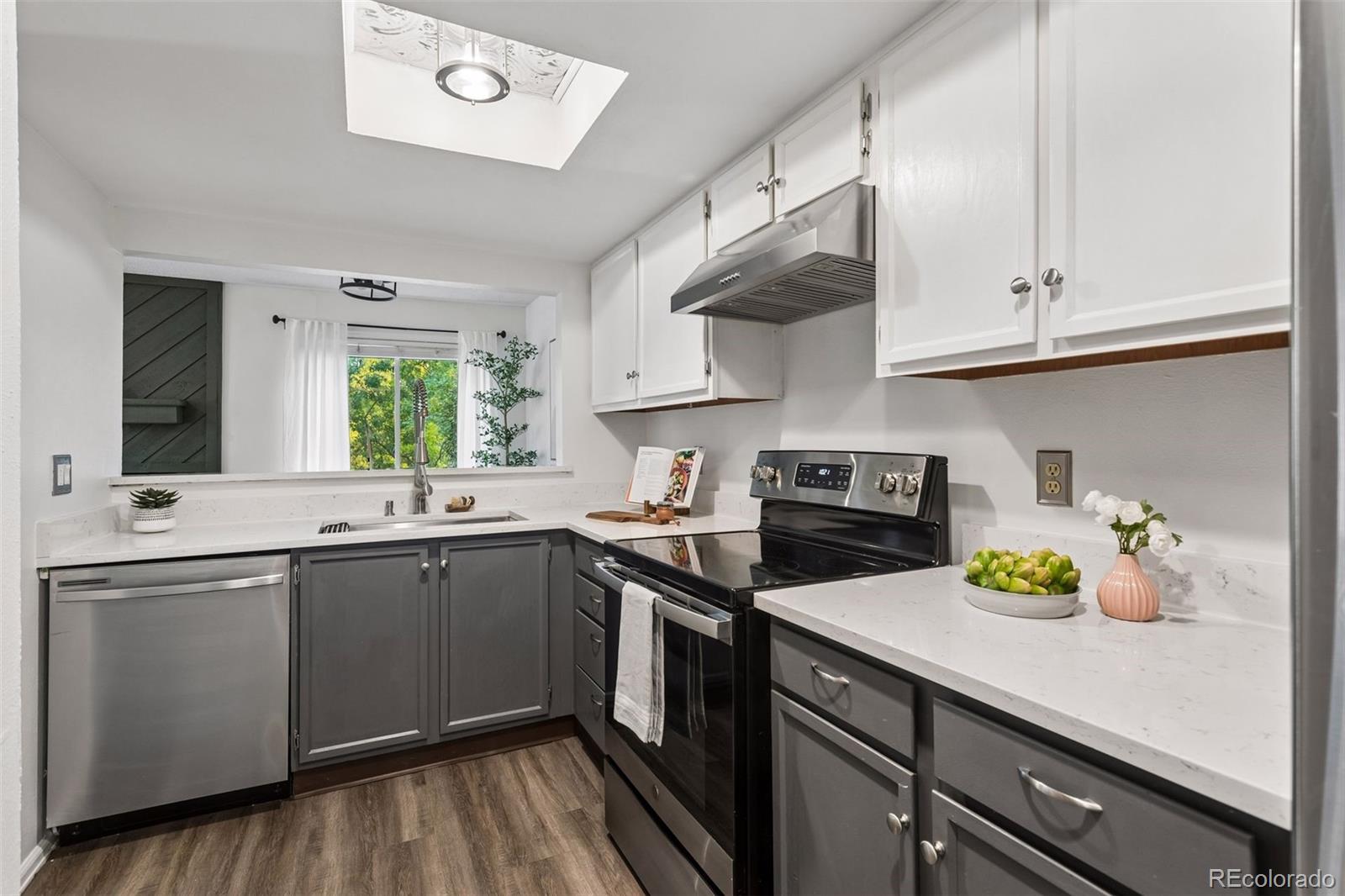 MLS Image #9 for 10380 w jewell avenue c,lakewood, Colorado