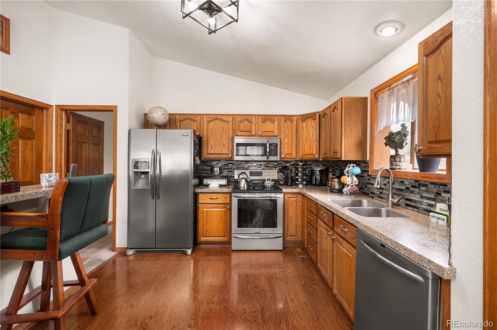 MLS Image #10 for 740  kittredge street,aurora, Colorado
