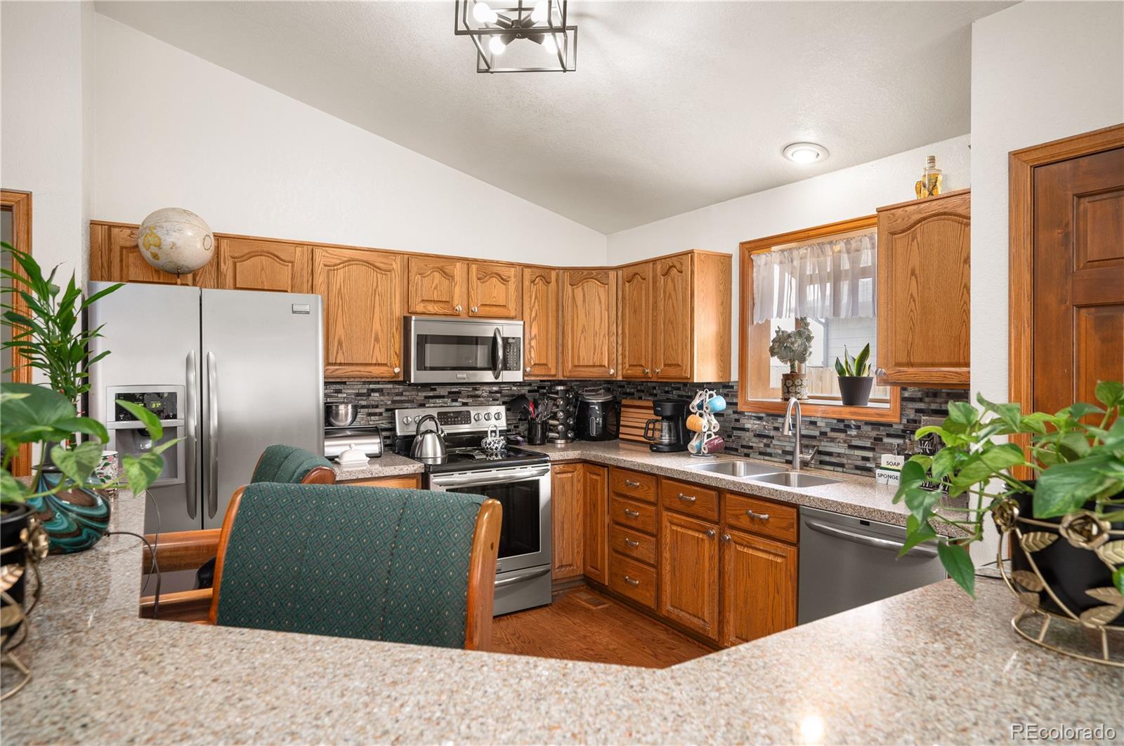 MLS Image #12 for 740  kittredge street,aurora, Colorado