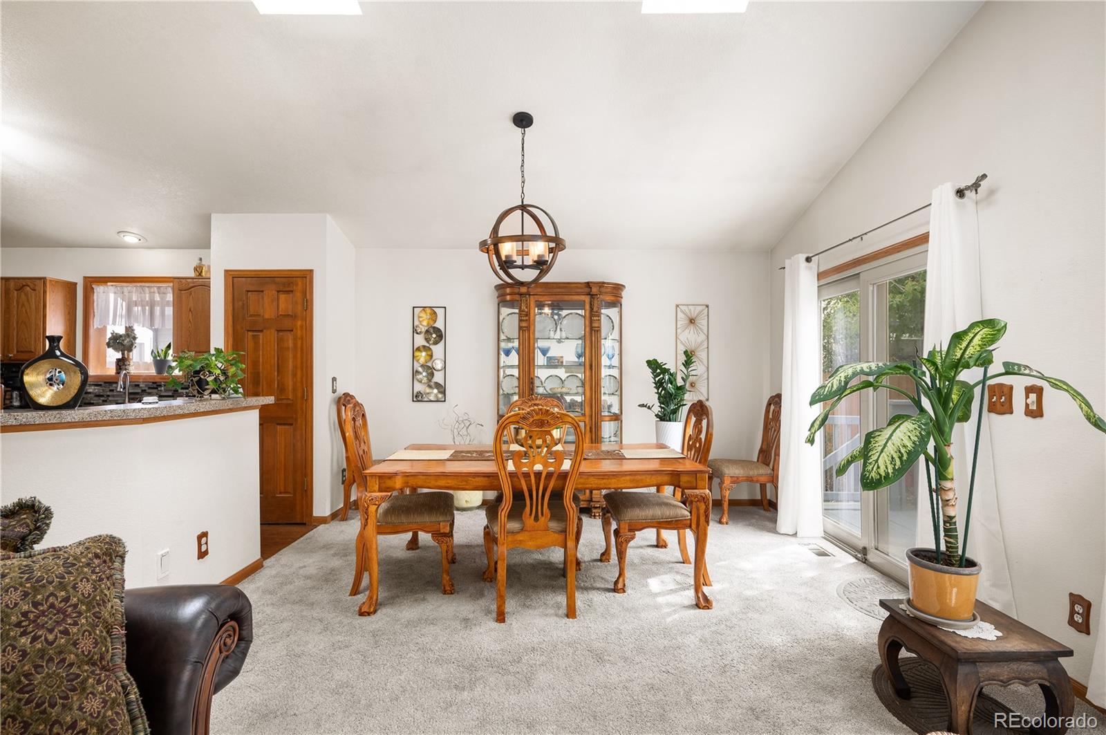 MLS Image #3 for 740  kittredge street,aurora, Colorado