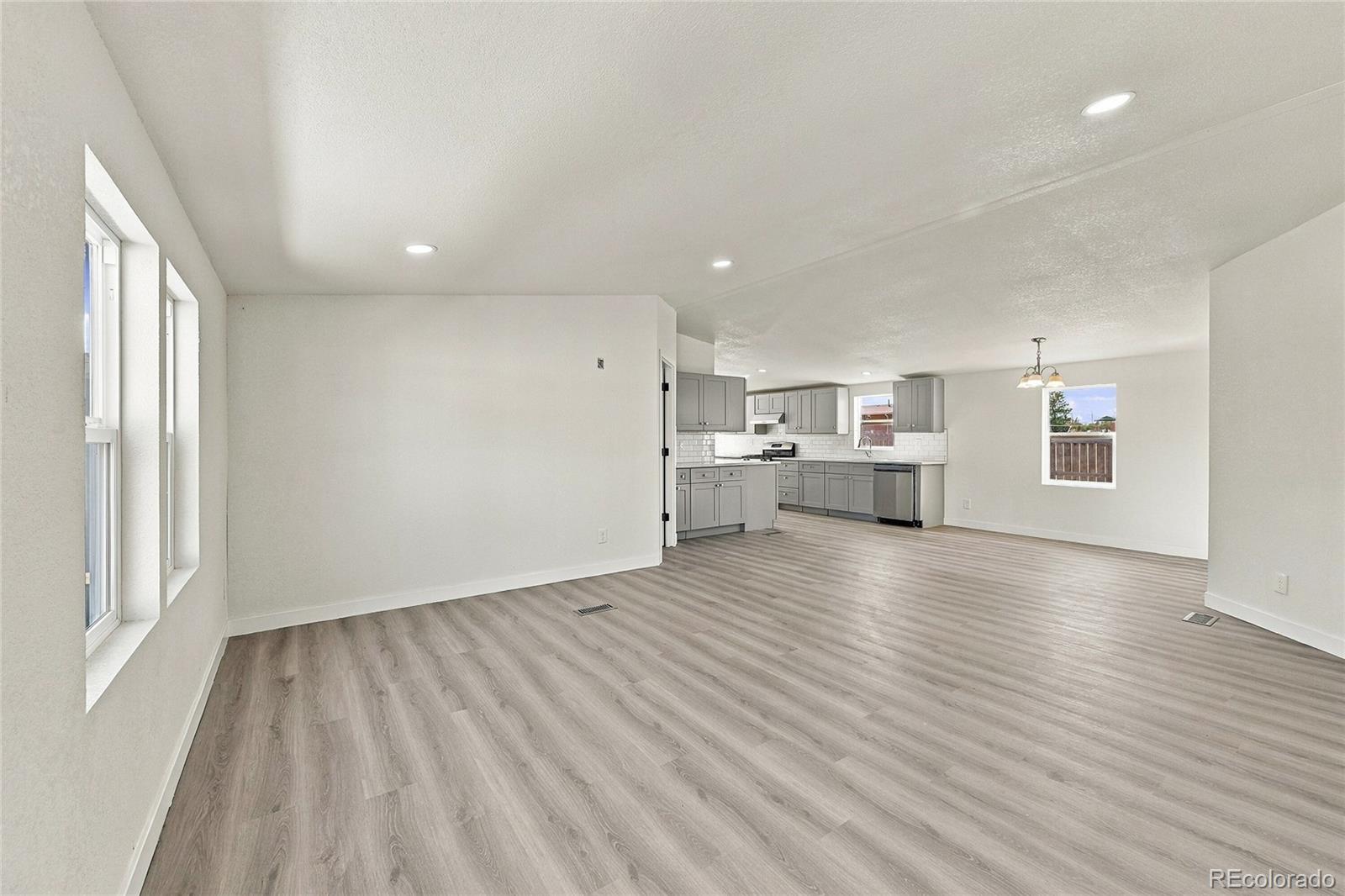 MLS Image #2 for 3437 w 3rd street,greeley, Colorado