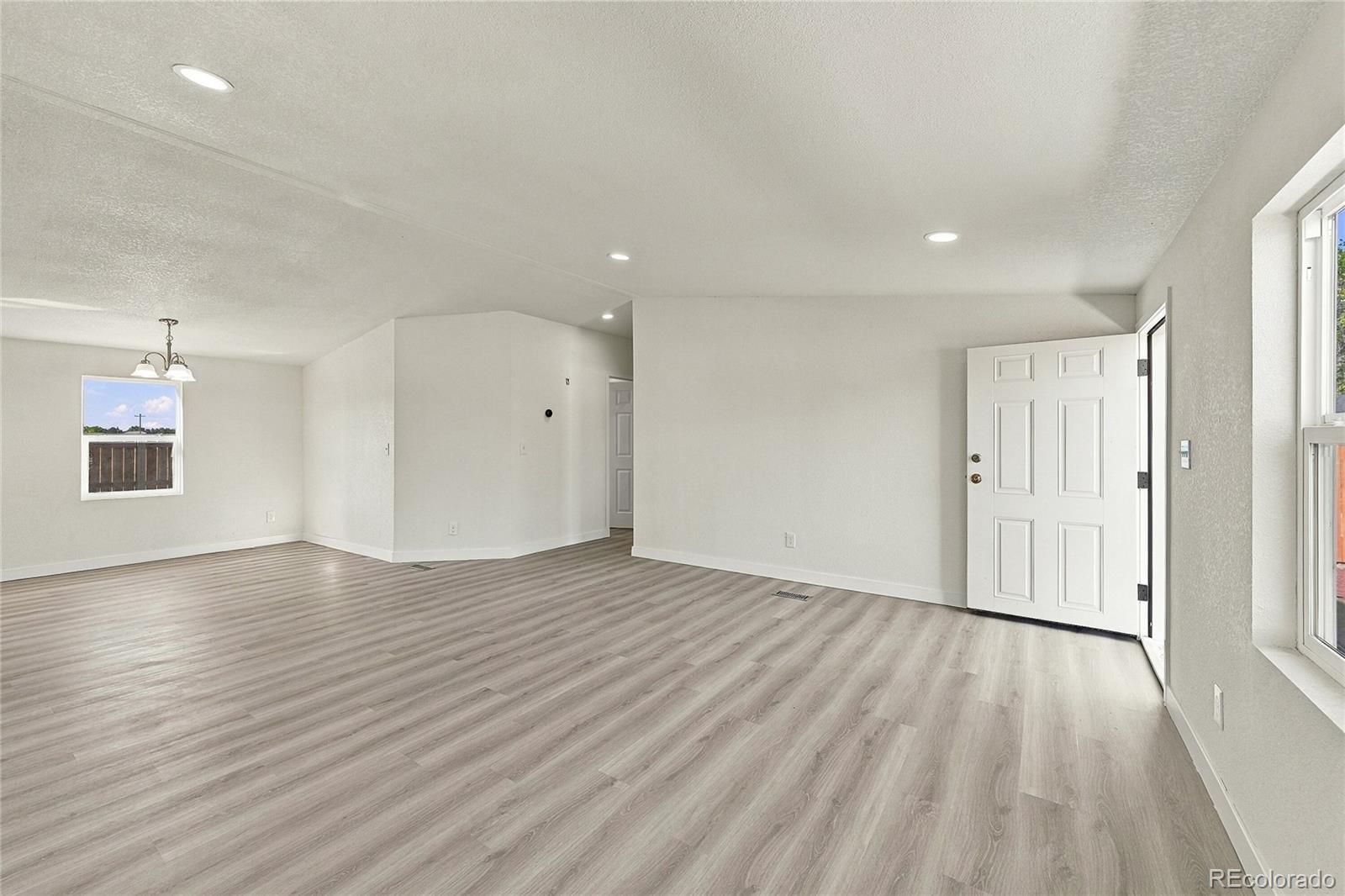MLS Image #3 for 3437 w 3rd street,greeley, Colorado