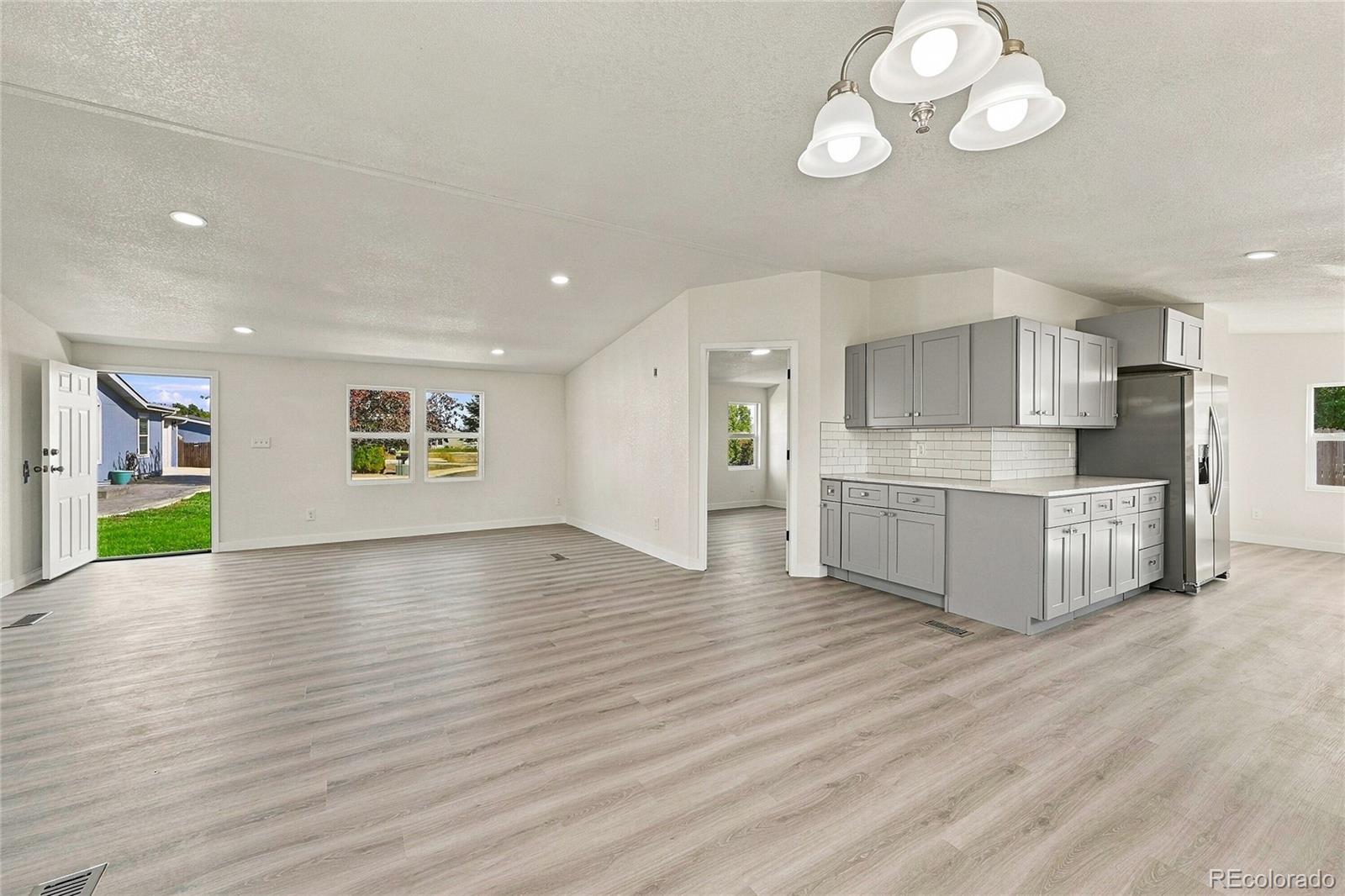 MLS Image #5 for 3437 w 3rd street,greeley, Colorado